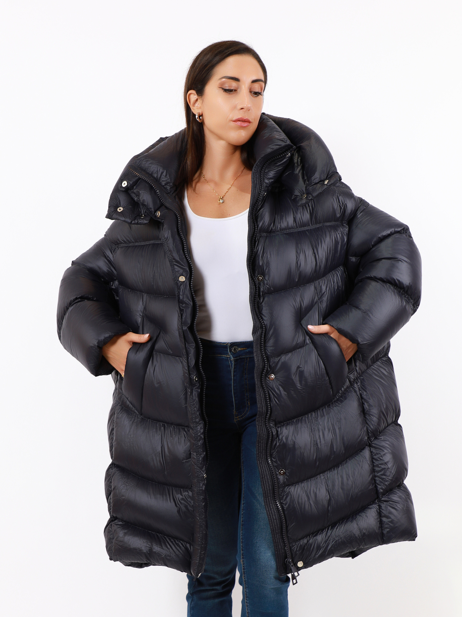 Wholesaler TDI FASHION - Black oversized puffer jacket for women with high collar – voluminous quilted winter coat