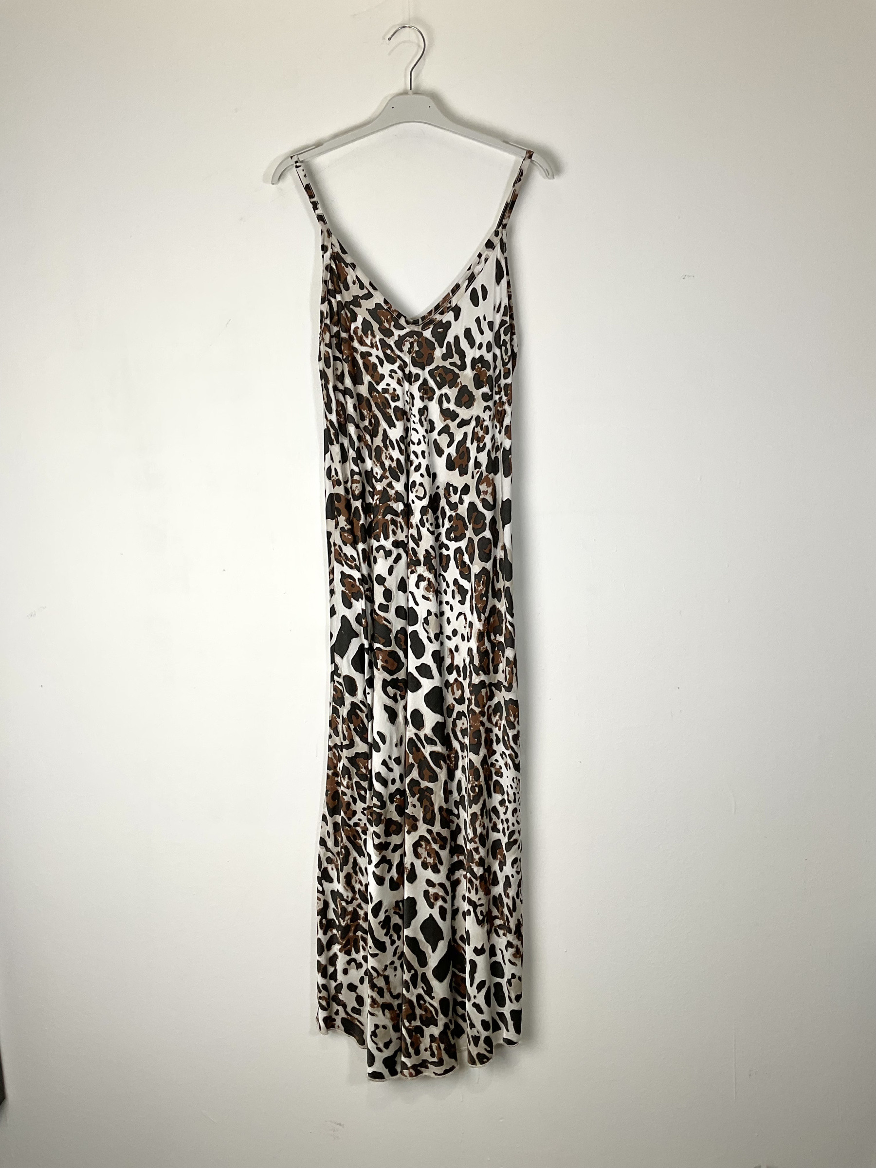 Mayorista TDI FASHION - Vestido largo de mujer con estampado de leopardo rosa, tirantes finos y escote en V