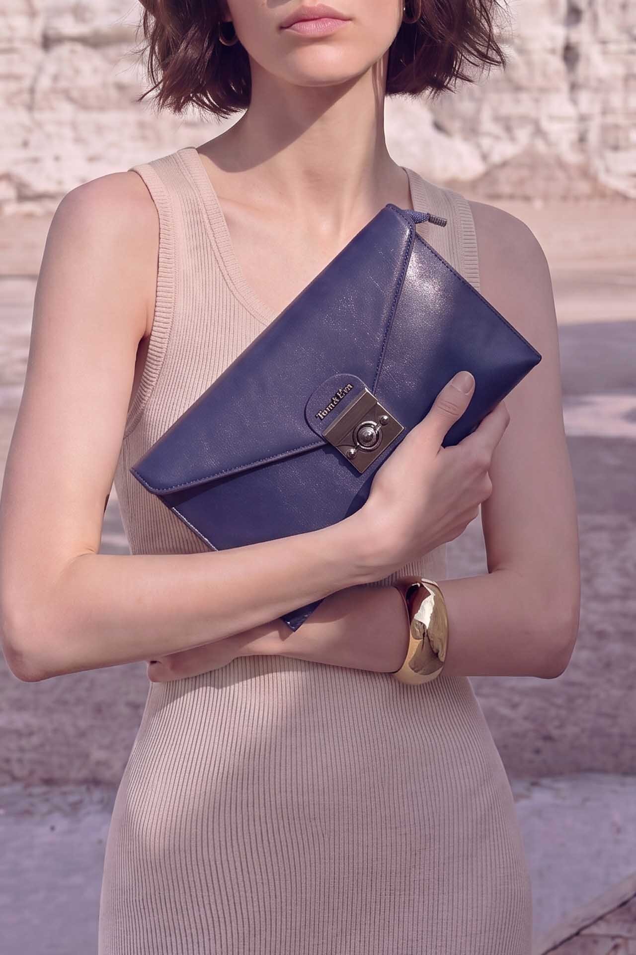 Großhändler Tom & Eva - Kunstleder-Clutch mit Klappe und Verschluss
