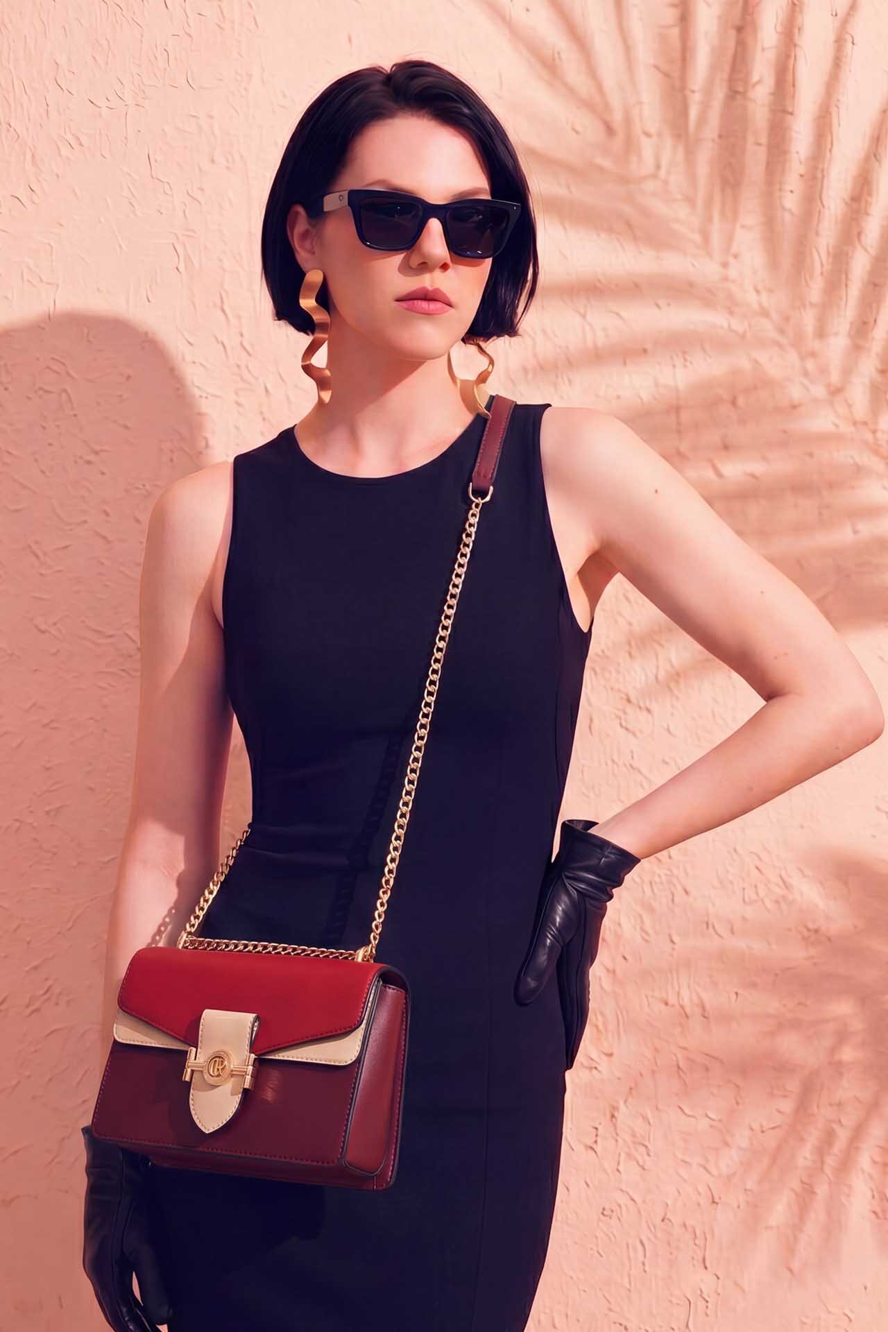 Wholesaler Tom & Eva - Best-Selling Chic Flap Crossbody Bag