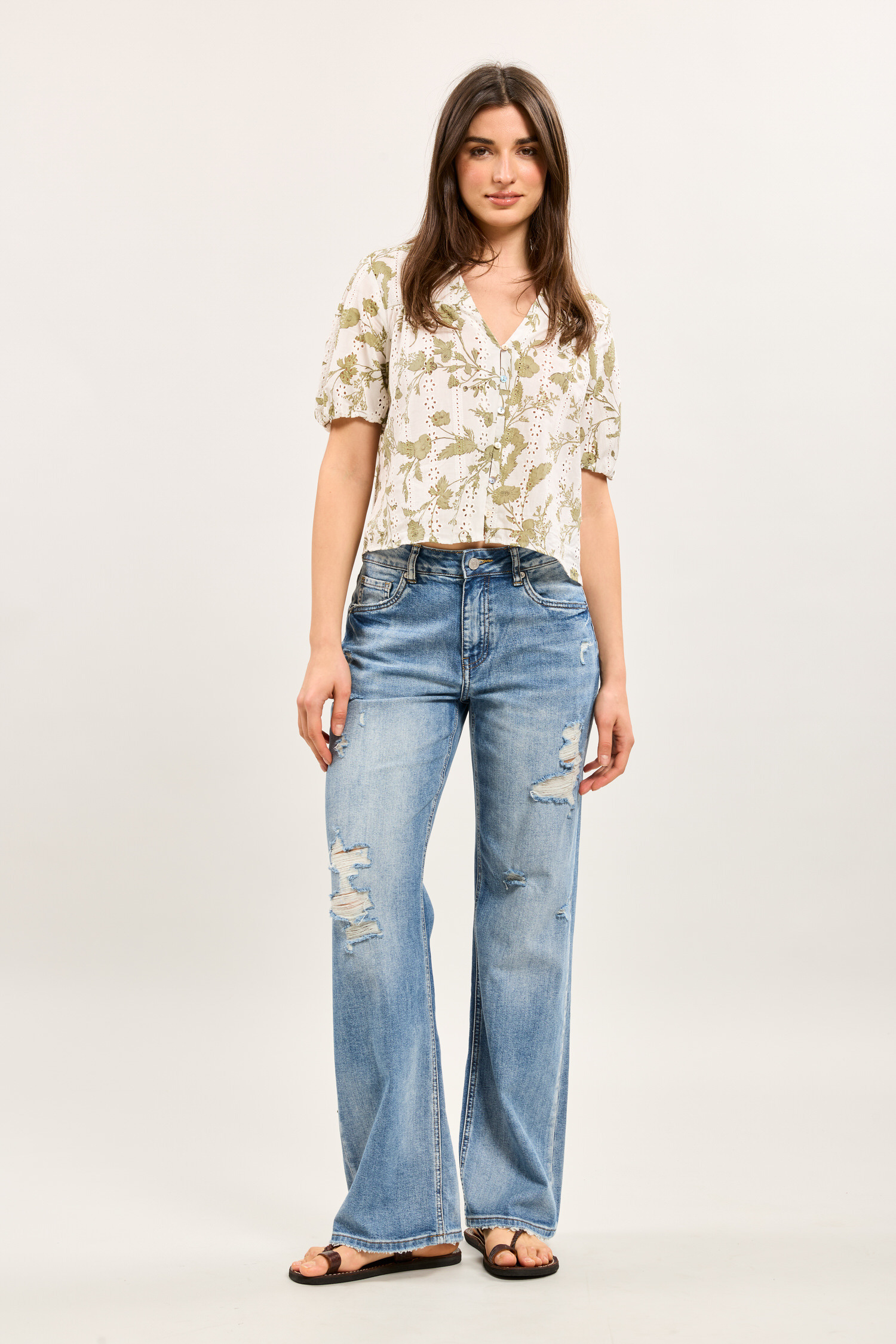 Grossiste Toxik3 - Toxik3 jean wide déchiré taille haute bleu délavé