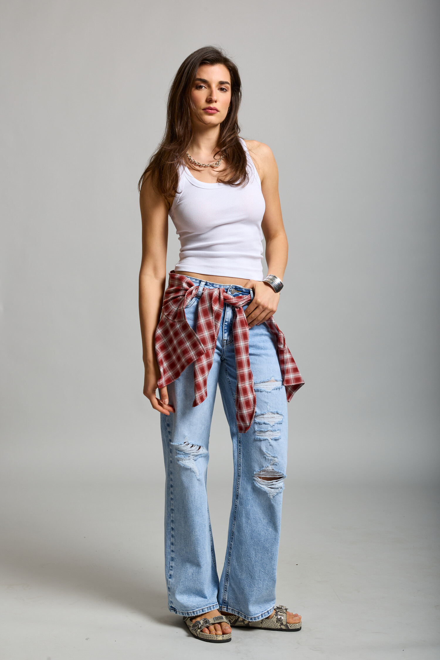Mayorista Toxik3 - Toxik3 vaqueros de corte recto denim desgastado con accesorio de pañuelo
