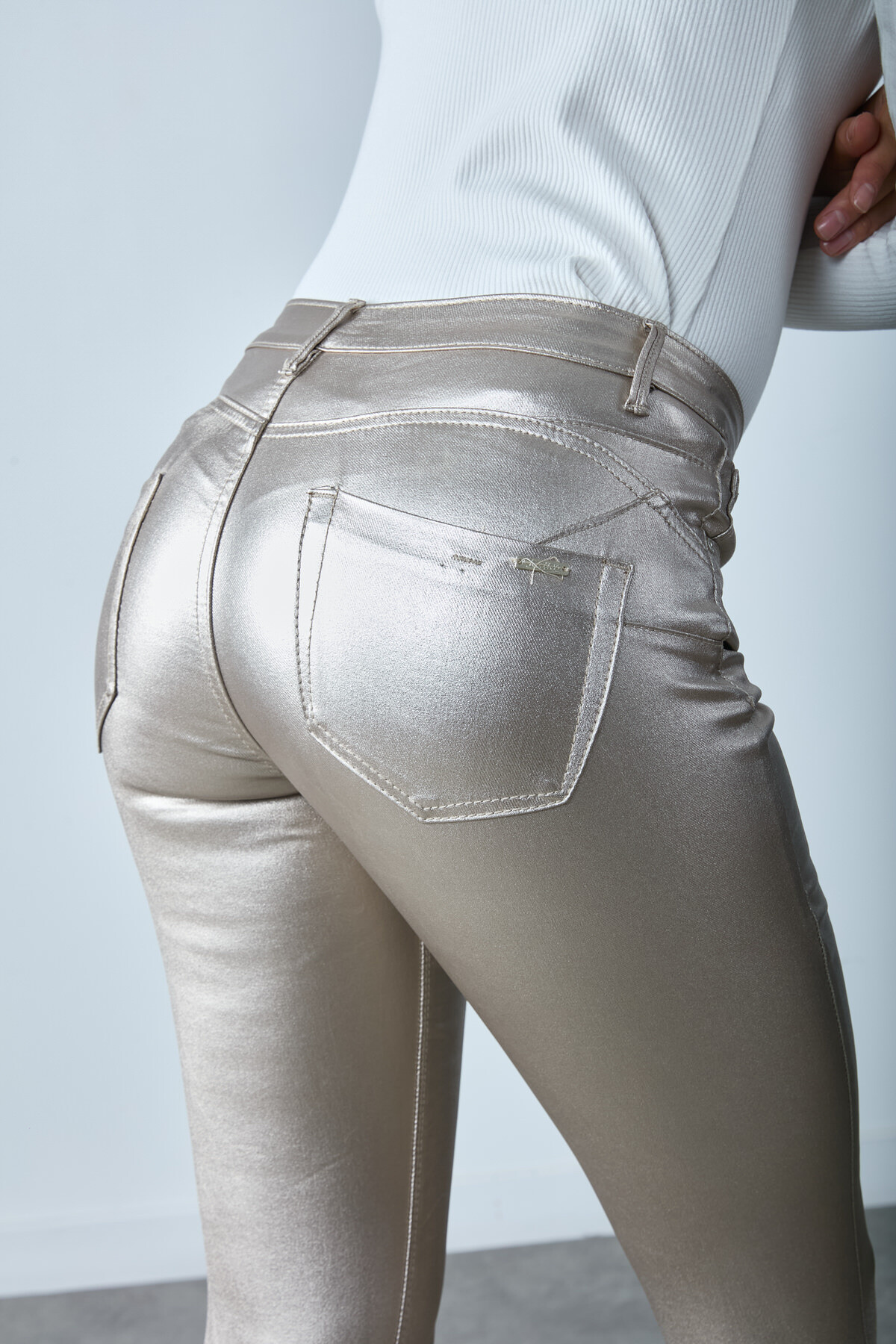 Grossista Toxik3 - Pantaloni push-up in ecopelle - Magika