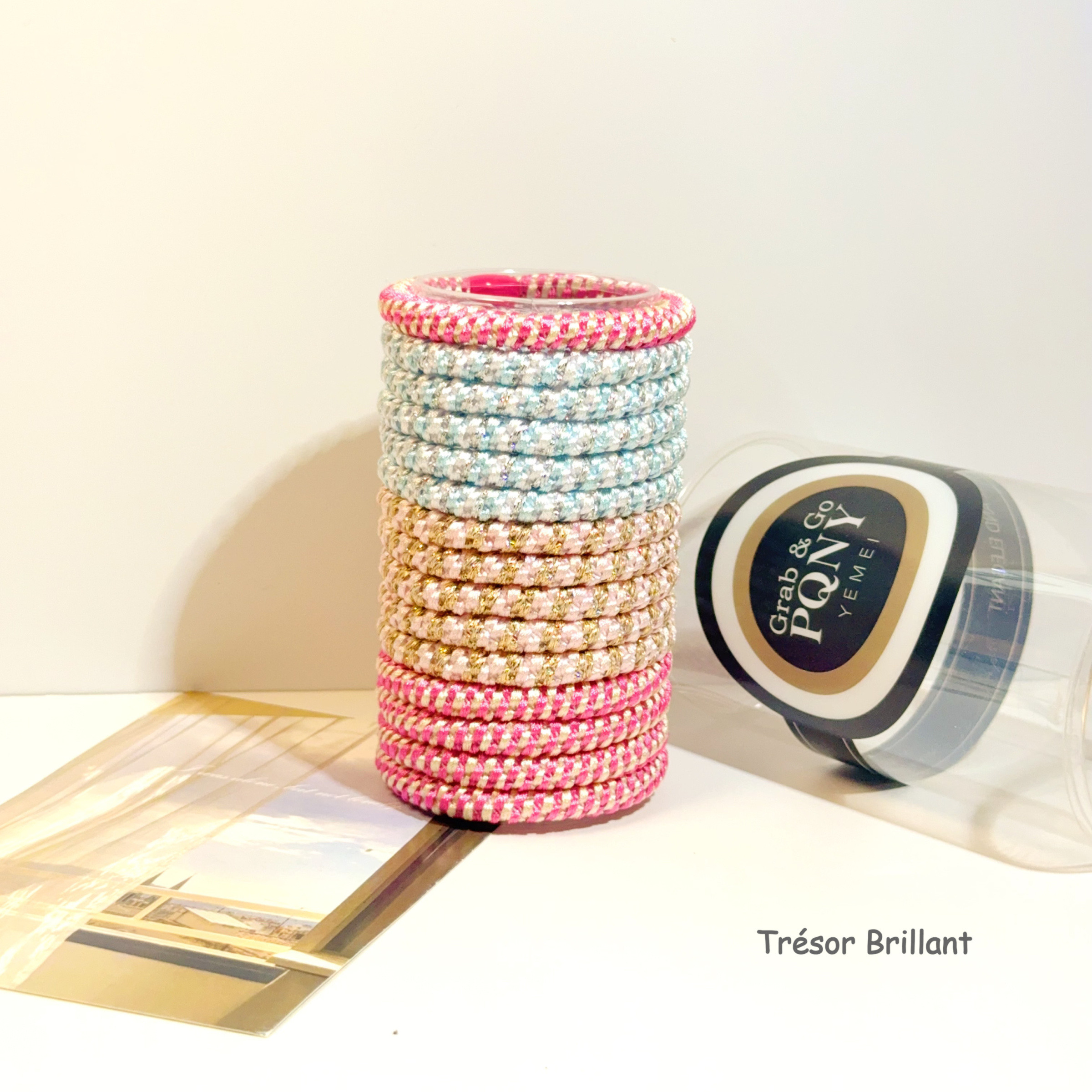 Grossiste Trésor Brillant - Lot de 12 Élastiques Bracelets Ficelle – Style Bohème & Effet Pailleté