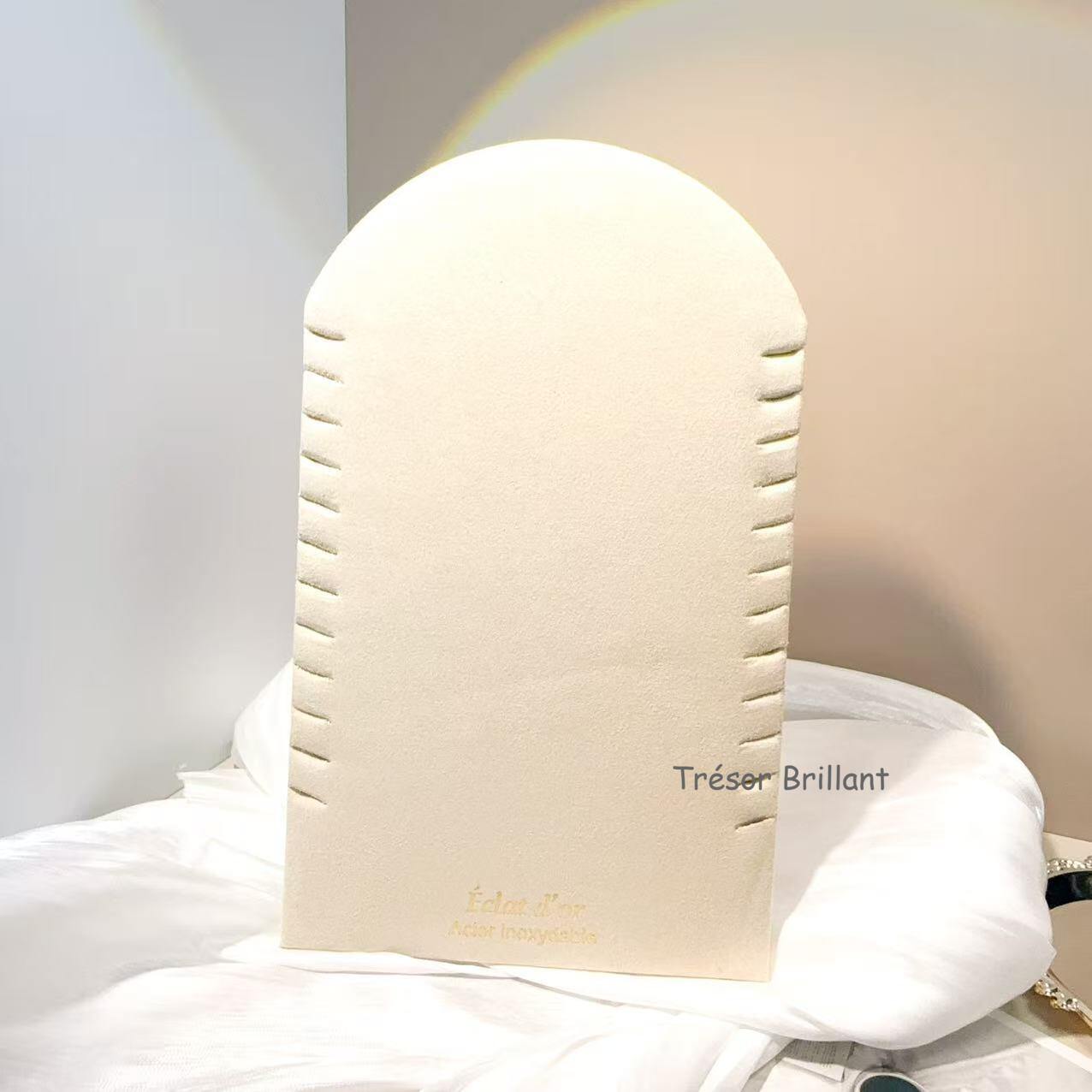 Grossista Trésor Brillant - Espositore verticale in feltro per collane, braccialetti e cavigliere, forma ad arco