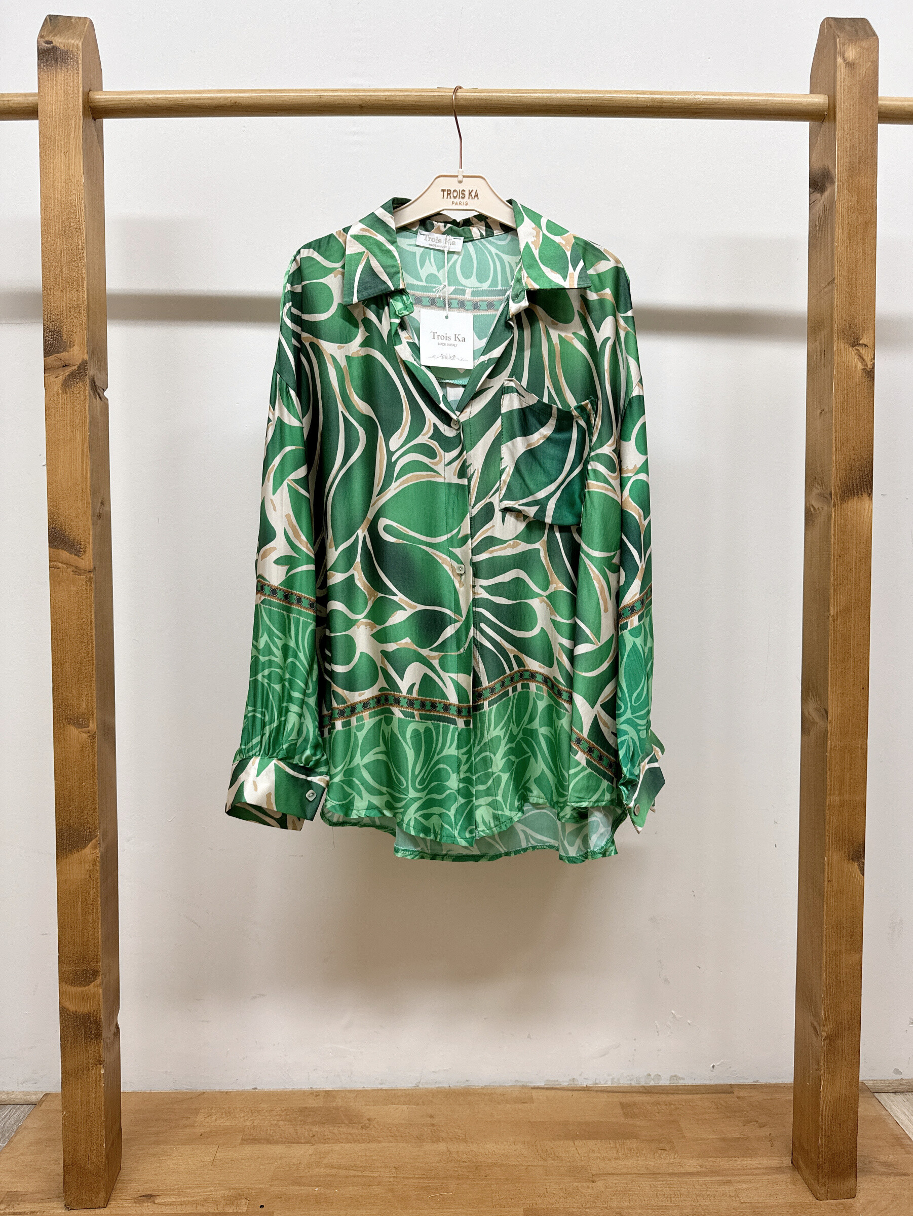 Wholesaler Trois Ka II - Viscose printed shirt