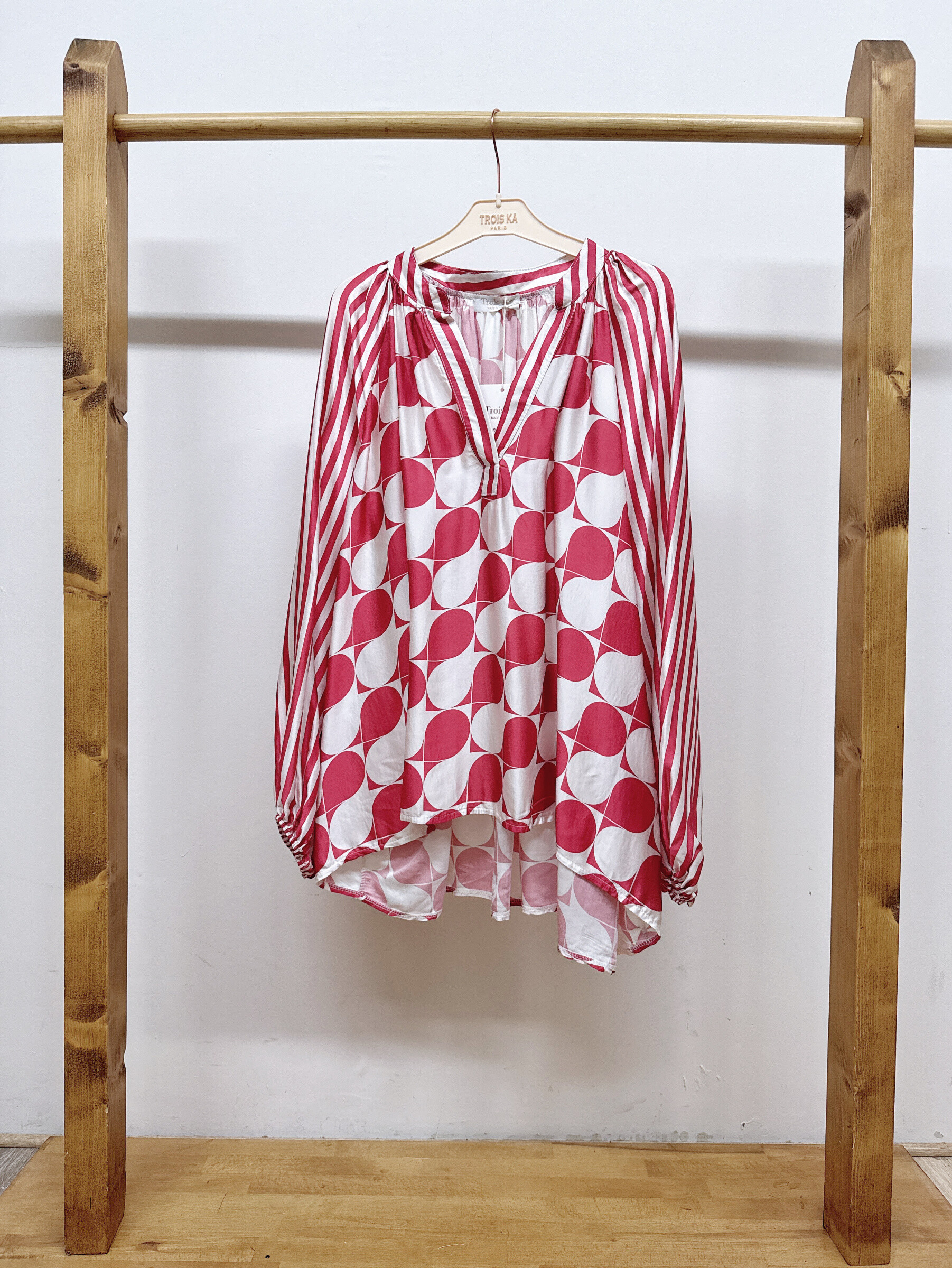 Wholesaler Trois Ka II - Viscose printed shirt