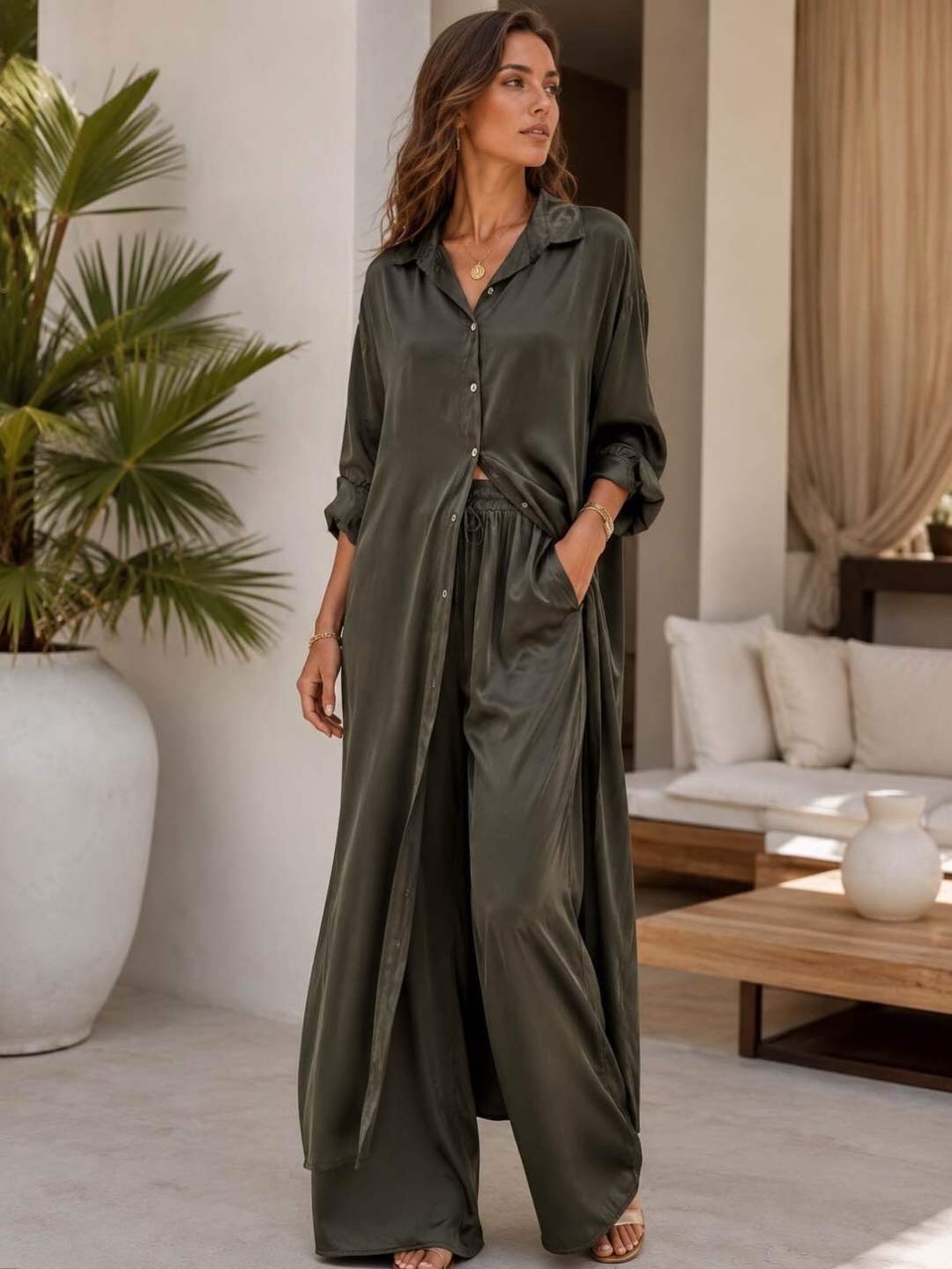 Grossista Trois Ka II - Abito camicia in raso di viscosa