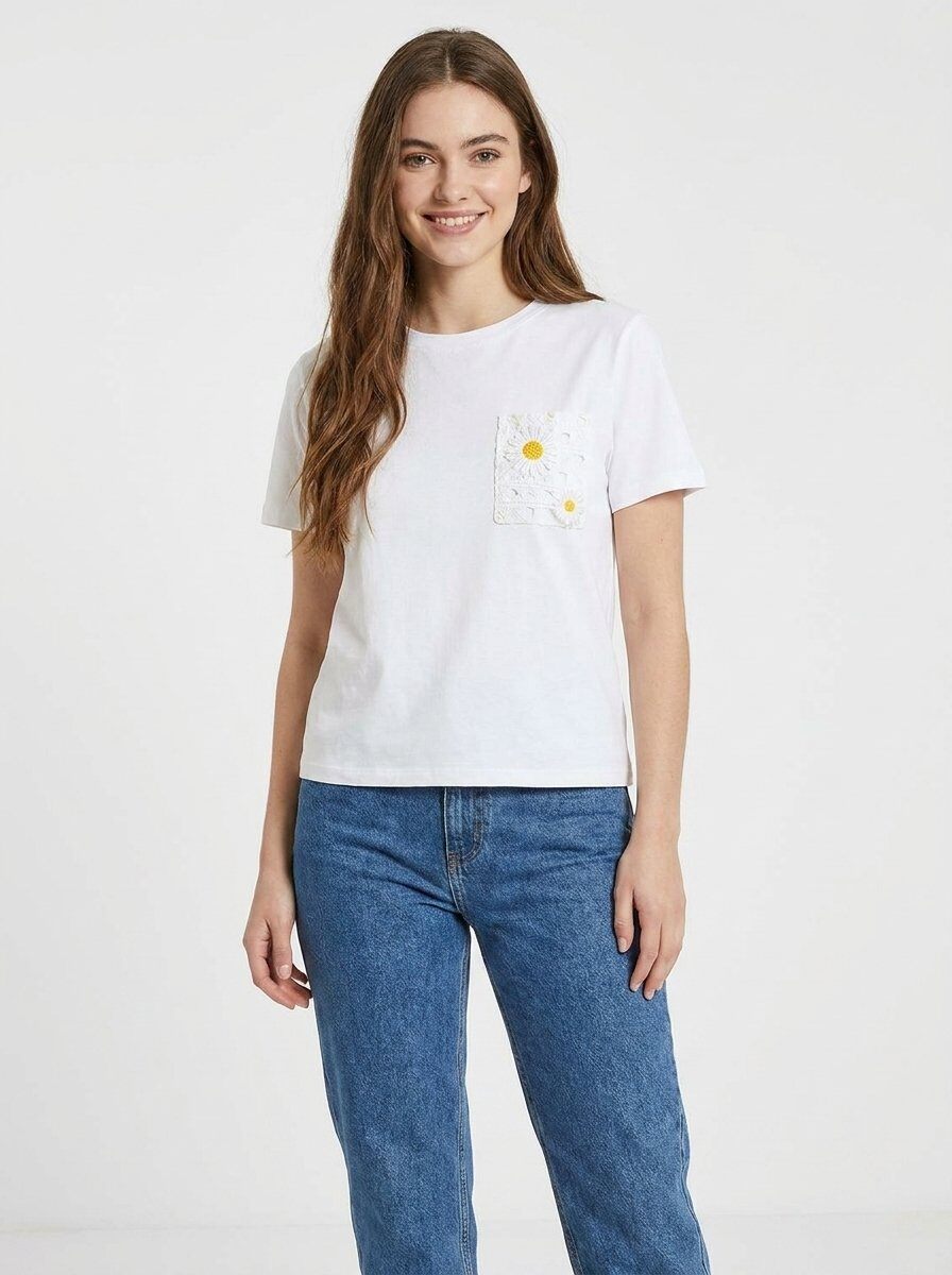 Wholesaler U SEE - T-SHIRT WITH FLOWER POCKET