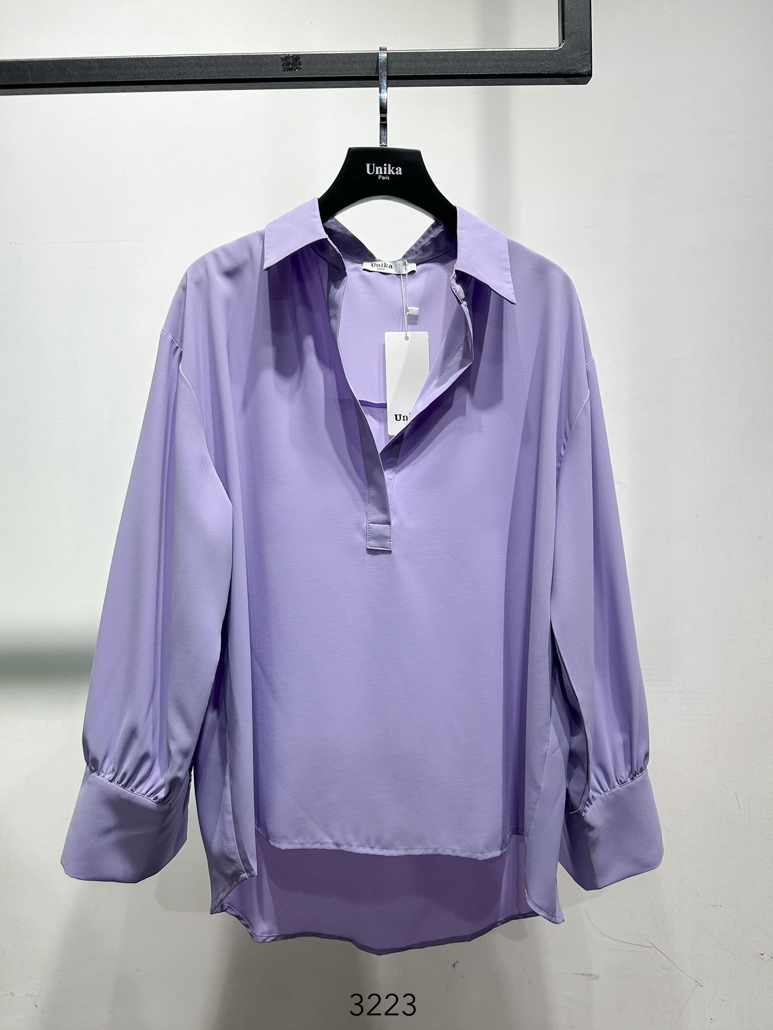 Wholesaler Unika Paris - Simple and fluid blouse