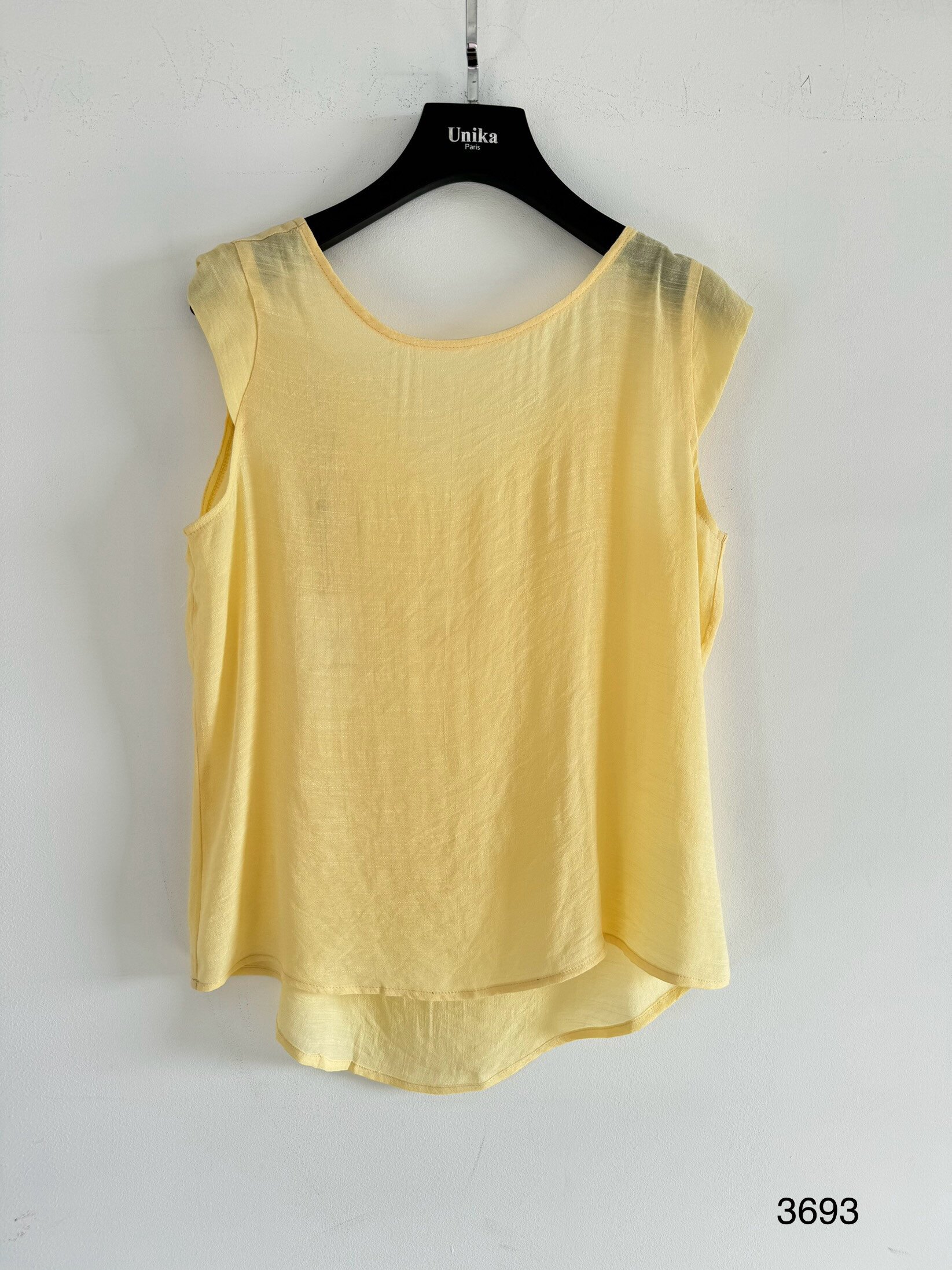Großhändler Unika Paris - Leichte Bluse mit Spitze am Rücken
