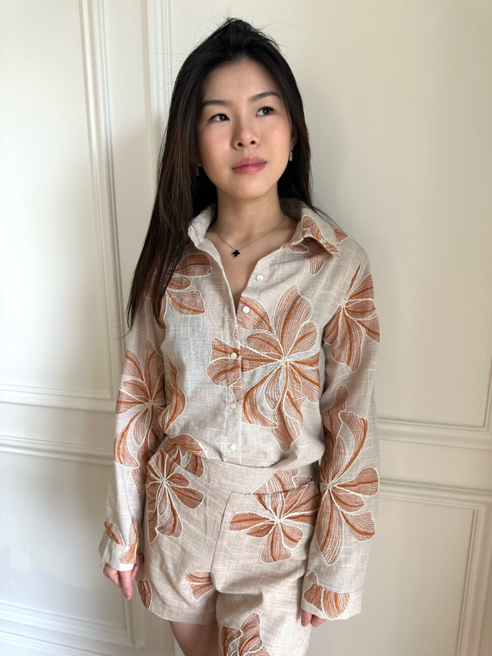 Wholesaler Unika Paris - Embroidered shirt