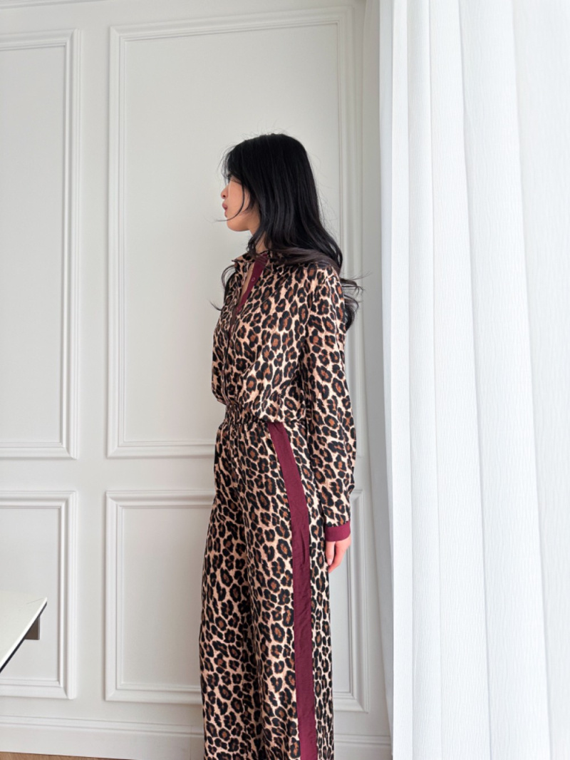 Wholesaler Unika Paris - Leopard striped pants