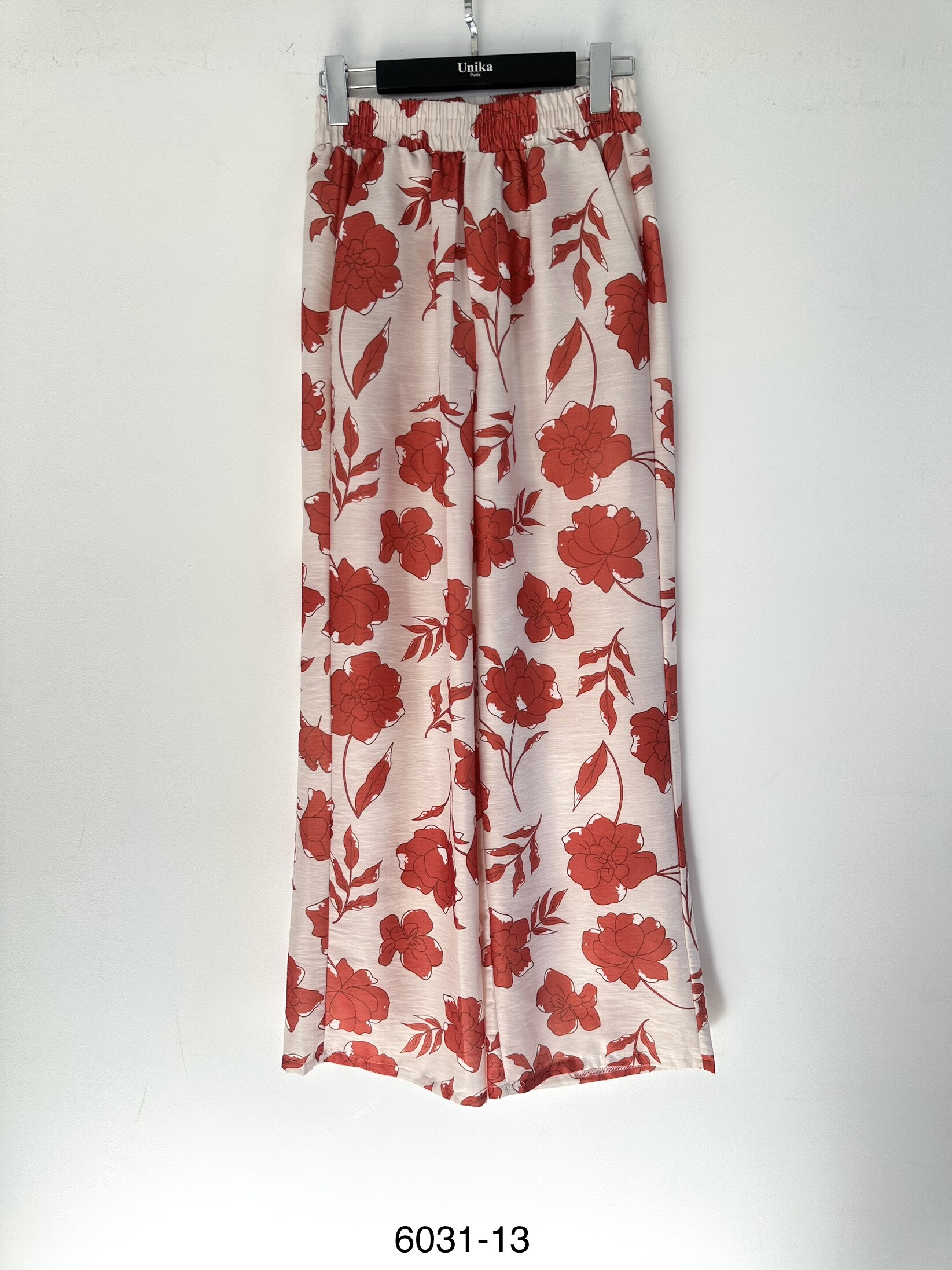 Grossista Unika Paris - Pantaloni stampati floreali