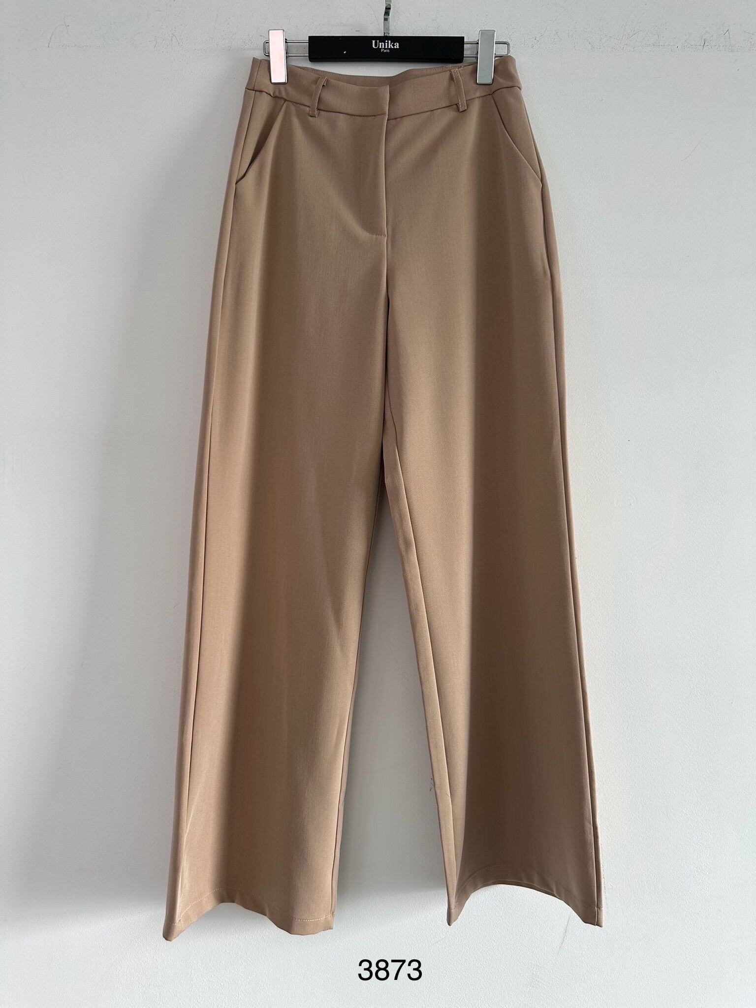 Pantalon tailleur élégant pour femme, tissu doux 75% polyester, 20% viscose, 5% élasthanne, idéal pour l'automne. Fabriqué en Chine.