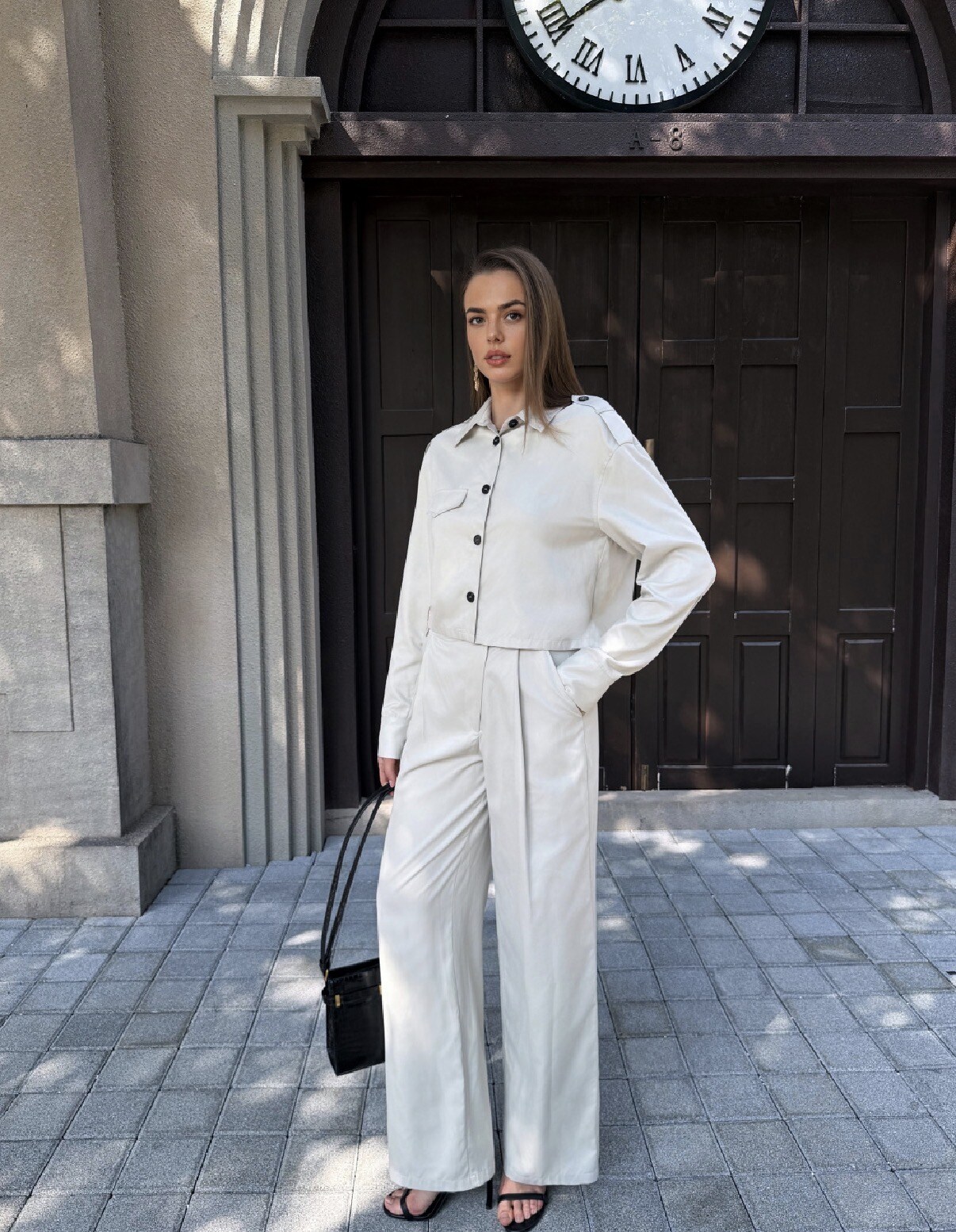 Großhändler Unika Paris - Asymmetrische Bundfaltenhose