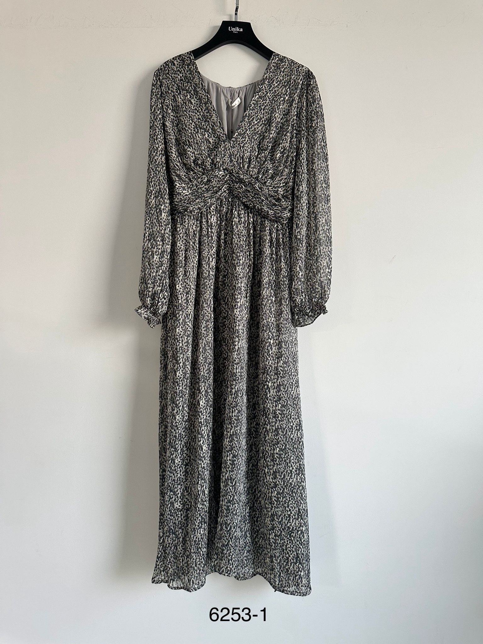 Robe longue automnale pour femme, 100% polyester avec doublure en coton, idéale pour l'hiver, fabriquée en Chine.