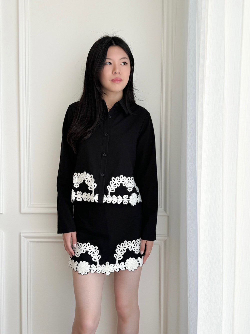 Grossiste Unika Paris - Jupe-short à broderie blanche