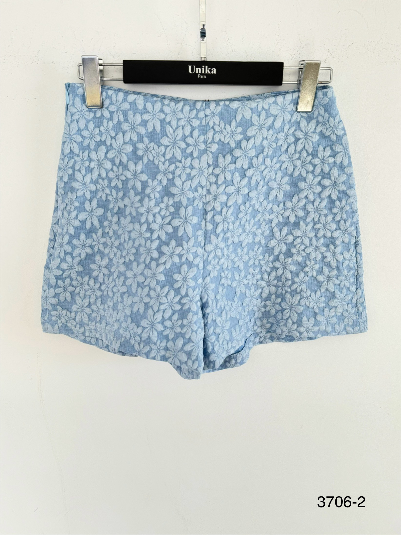 Wholesaler Unika Paris - Pastel shorts with flowers