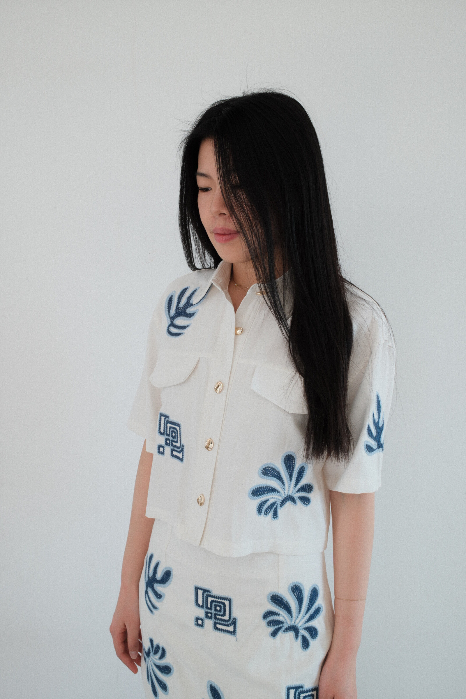 Grossista Unika Paris - Top camicia con ricami