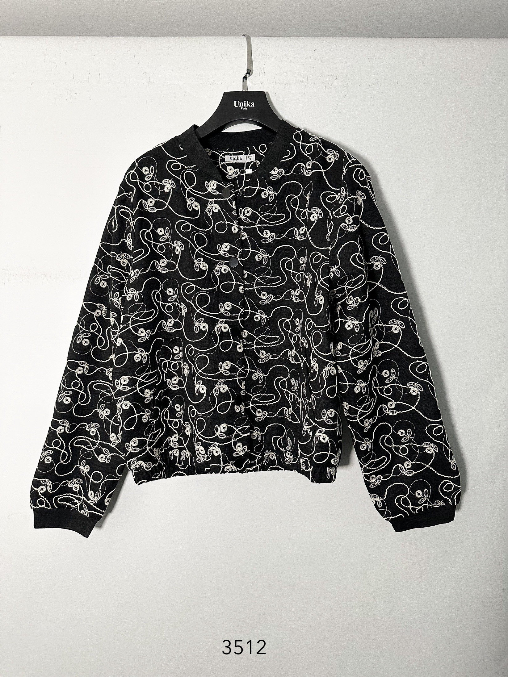 Mayorista Unika Paris - Chaqueta bomber bordada