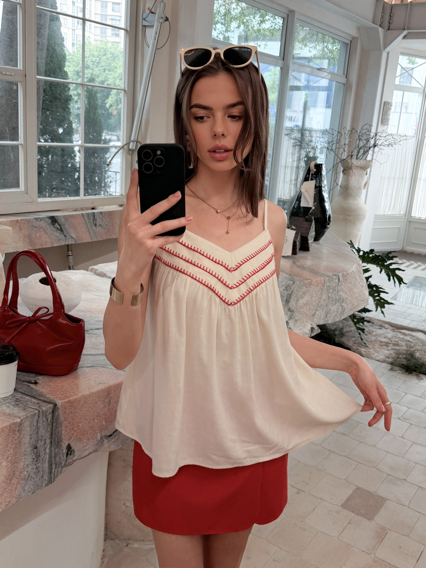 Wholesaler Unika Paris - Embroidered camisole