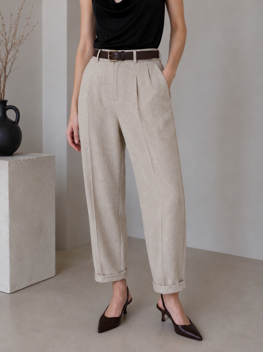 Wholesaler UPSTYLE - TEXTURED FABRIC TROUSERS WITH BELT