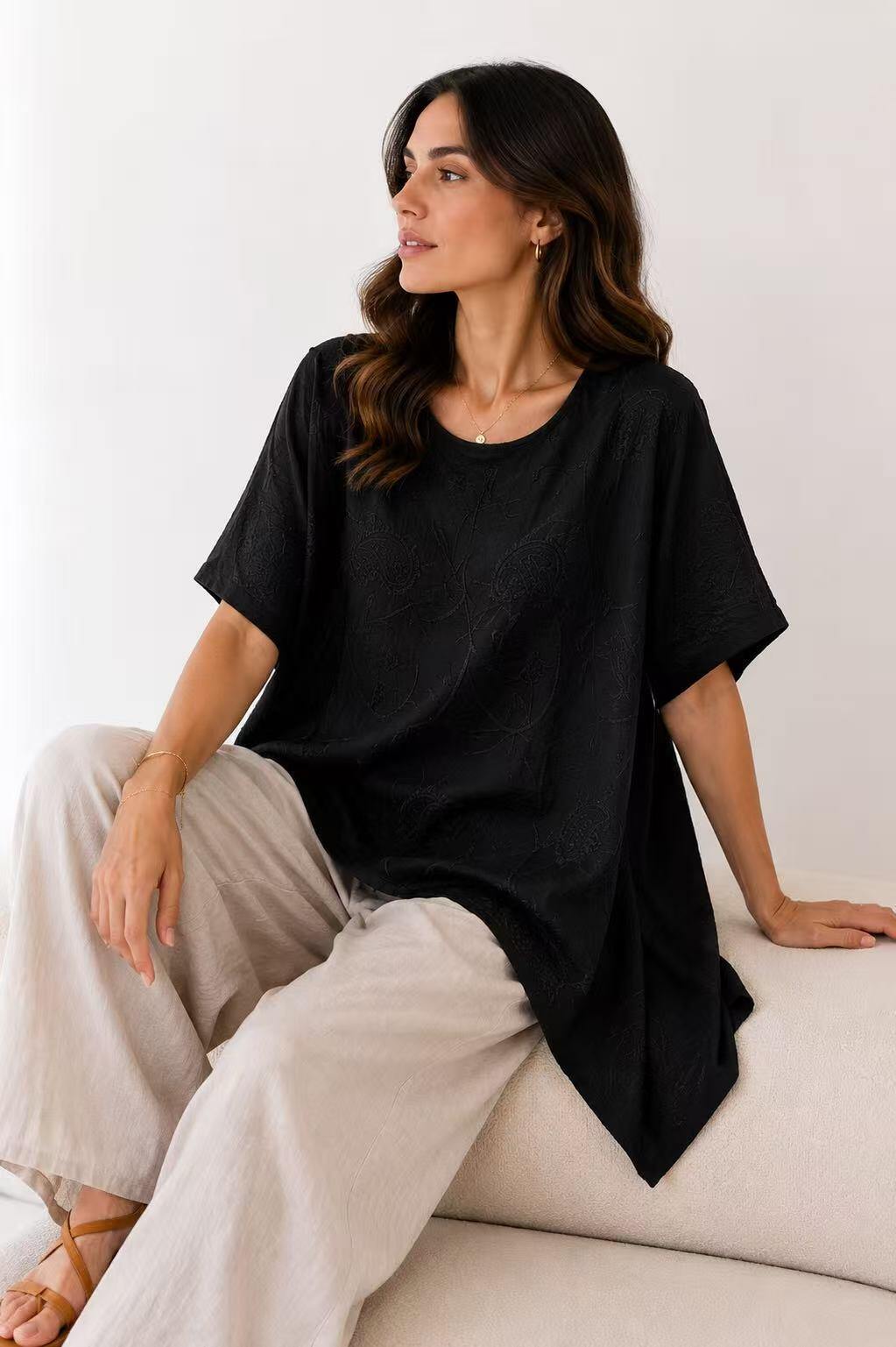 Mayorista UPSTYLE - BLUSA HOLGADA BORDADA