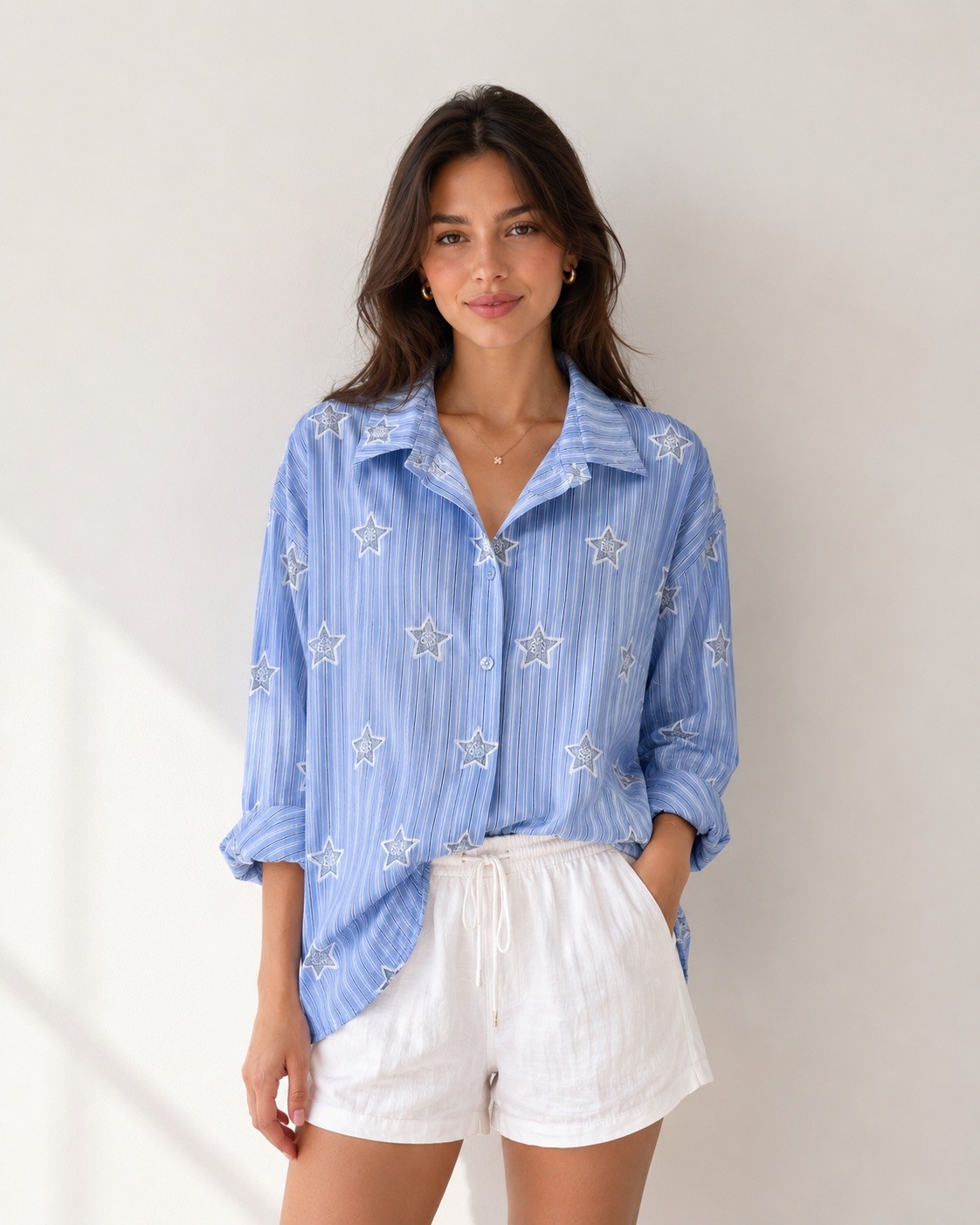 Wholesaler UPSTYLE - Women's Oversized Striped Shirt with Stars