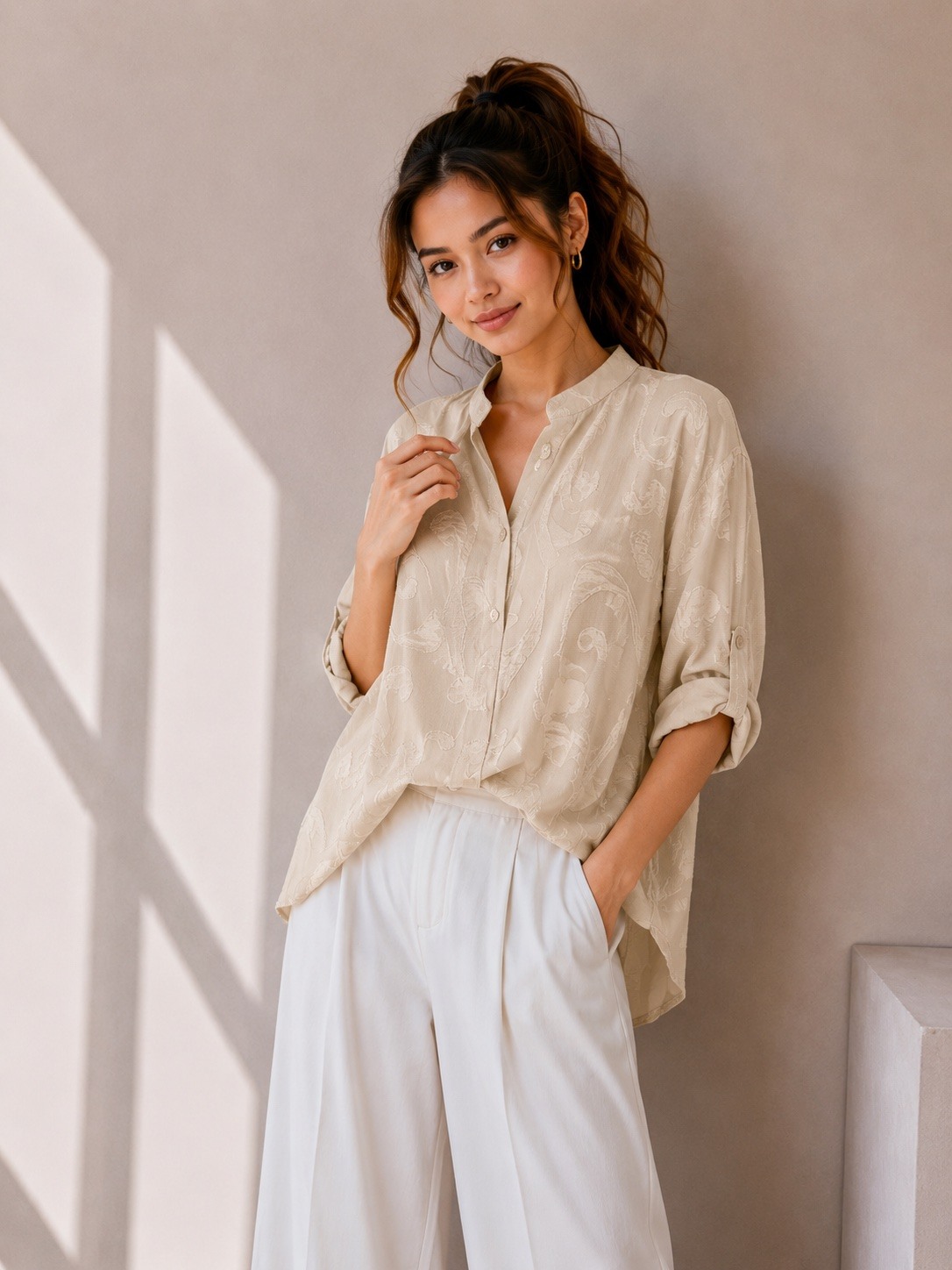 Wholesaler UPSTYLE - EMBROIDERED WOMEN'S SHIRT