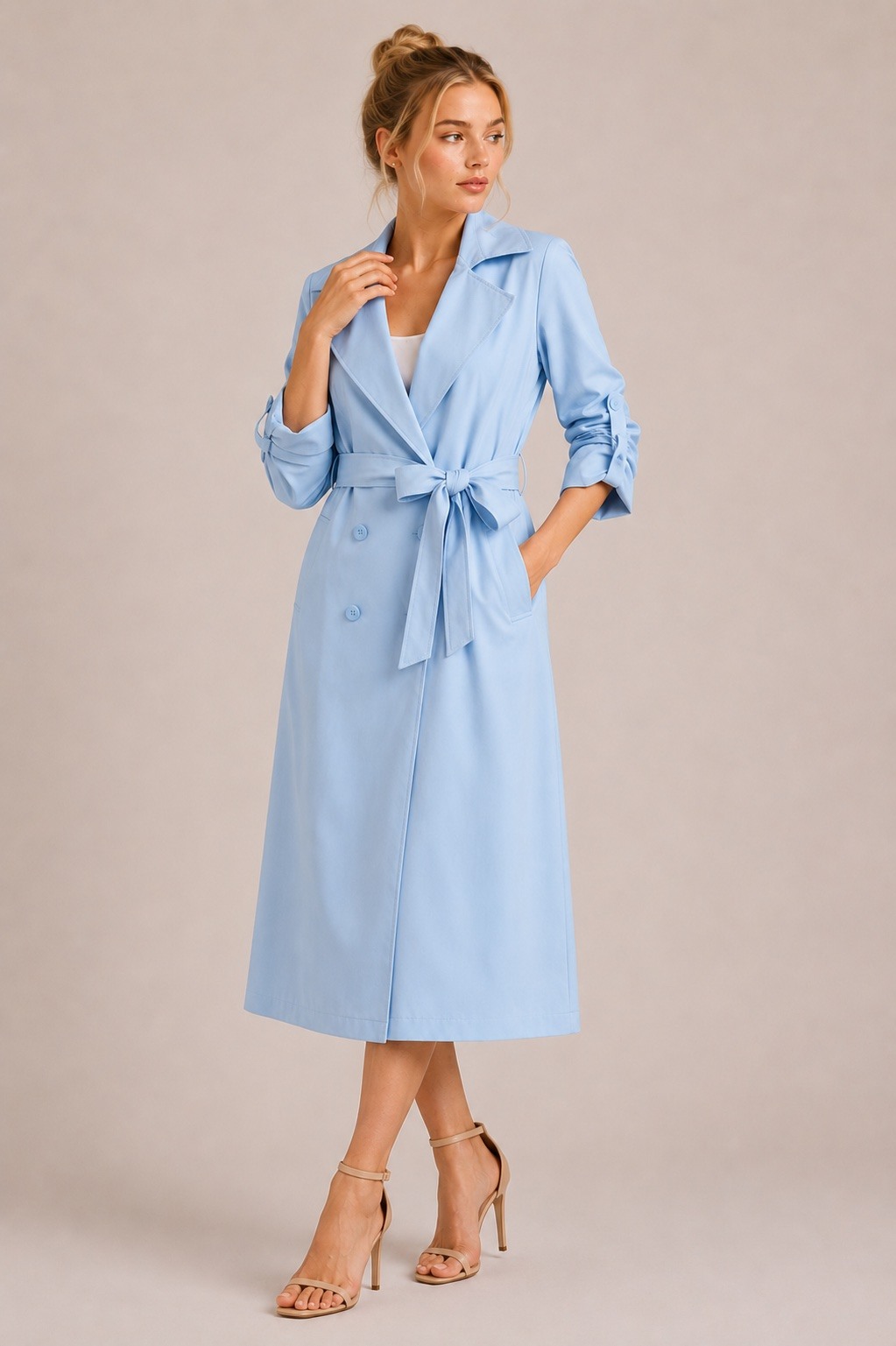 Grossiste UPSTYLE - TRENCH FEMME LÉGER AVEC CEINTURE ET MANCHES RÉGLABLES