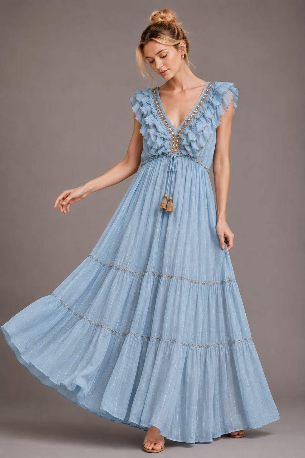 Wholesaler UPSTYLE - WOMEN'S LONG DRESS WITH RUFFLES AND LUREX