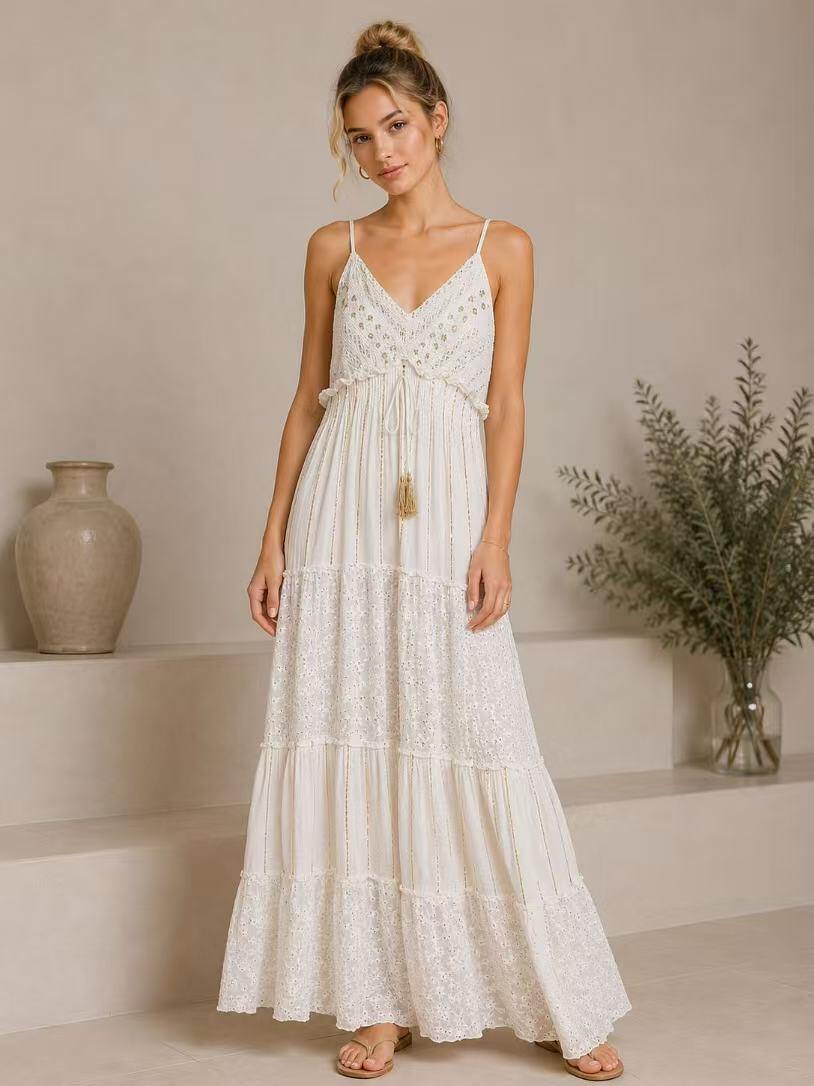 Wholesaler UPSTYLE - WOMEN'S LONG EMBROIDERED DRESS WITH STRAPS
