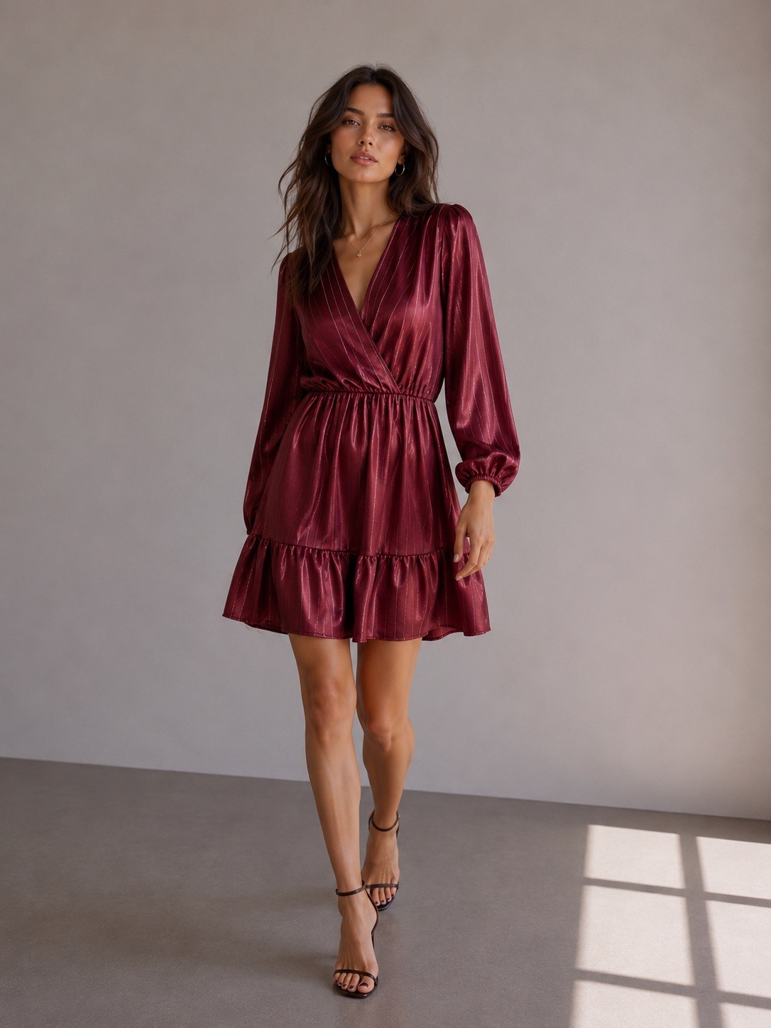 Wholesaler UPSTYLE - SHORT LUREX STRIPED DRESS WITH CROSSOVER NECKLINE