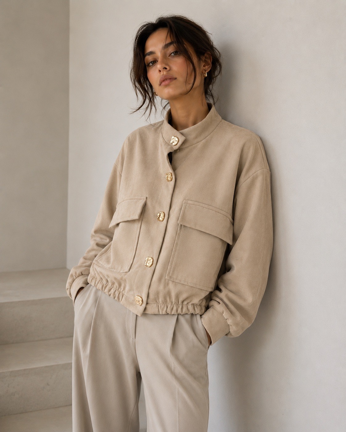 Grossiste UPSTYLE - BLOUSON BOMBER EN DAIM AVEC POCHES