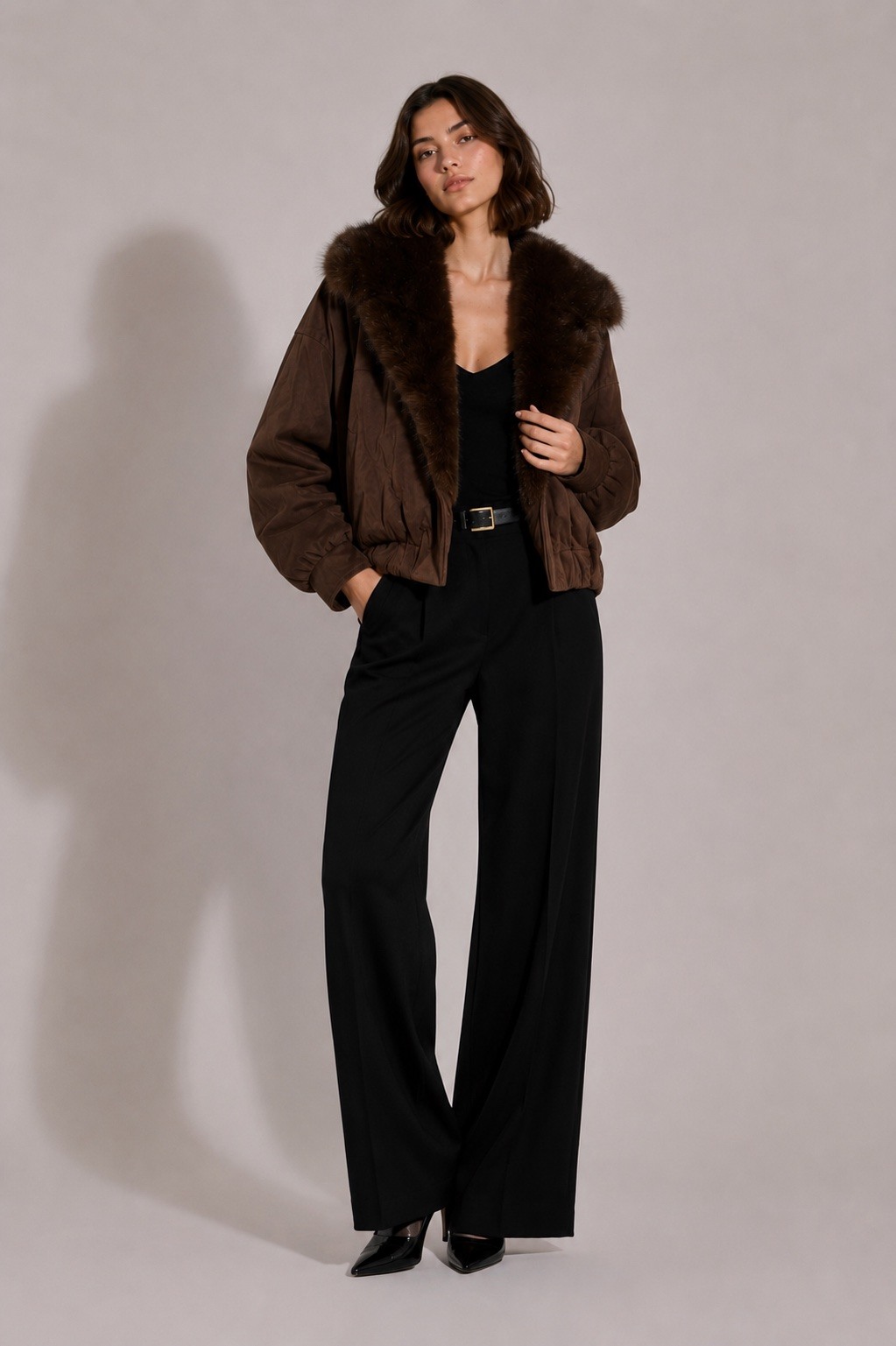 Wholesaler UPSTYLE - Suede jacket with oversized fur collar