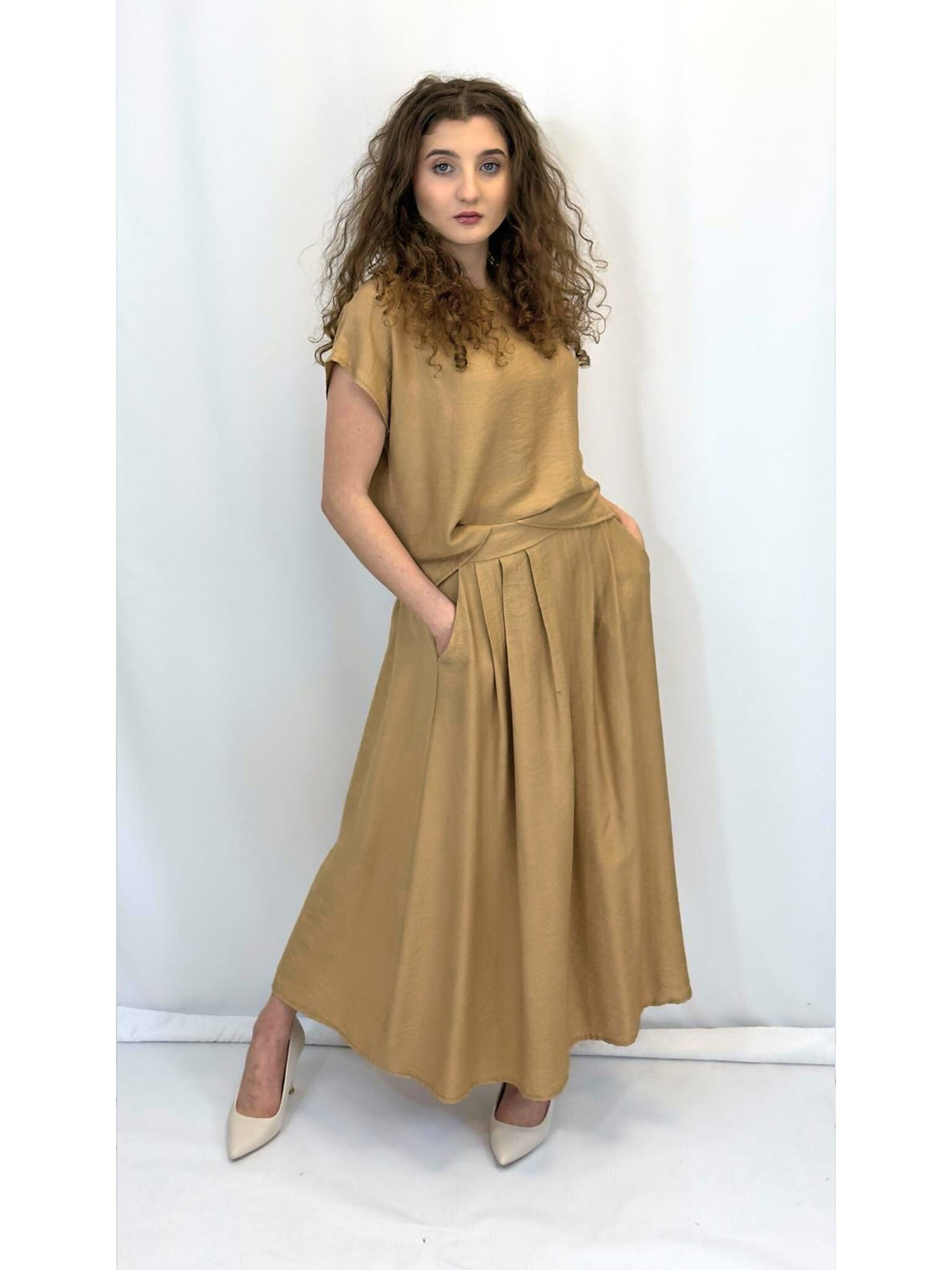 Wholesaler V&L BRAND - Coordinated set 2 pieces for women, long skirt and t-shirt