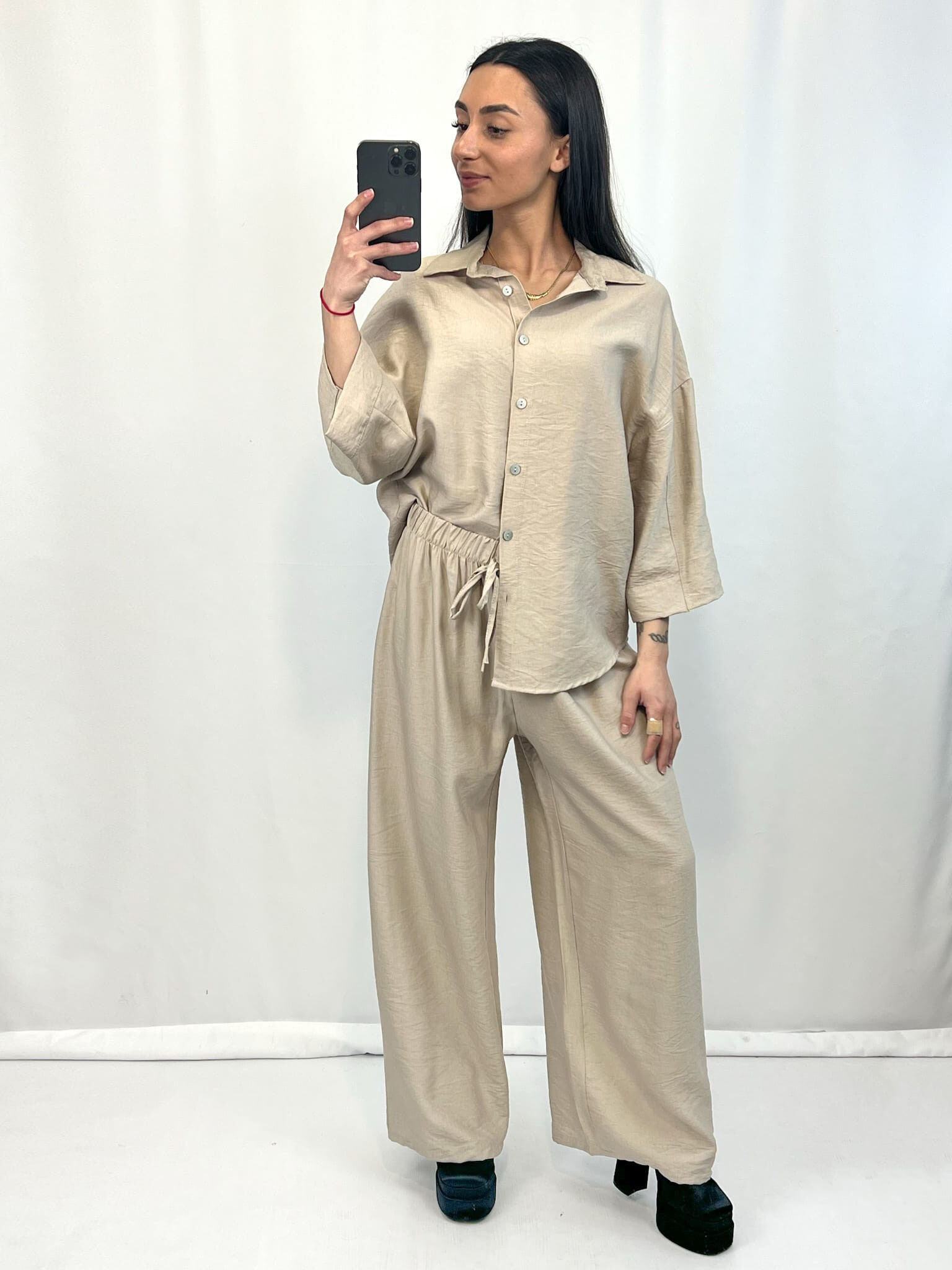 Wholesaler V&L BRAND - Coordinated casual set 2 pieces for women, trousers and short sleeve shirt