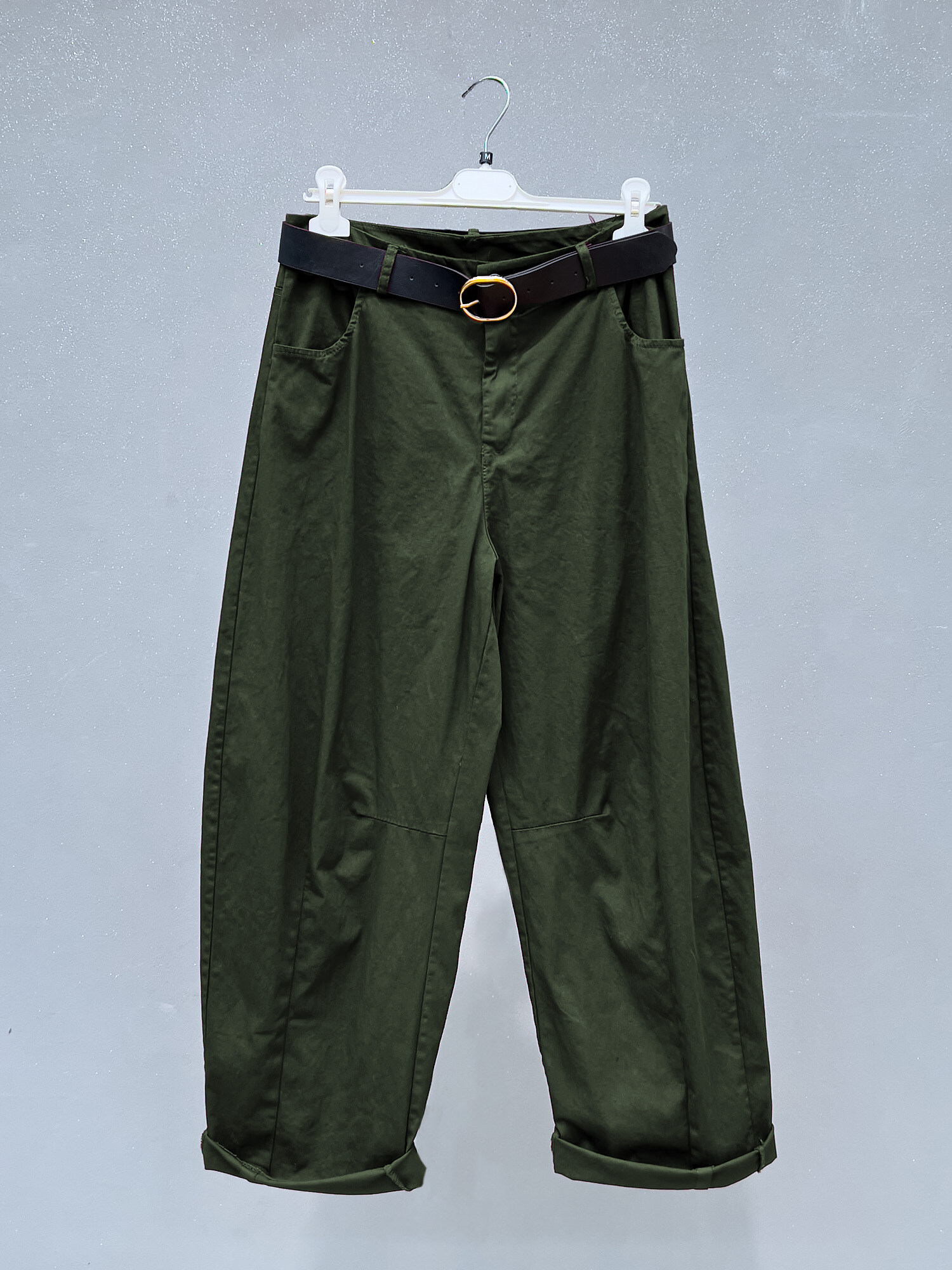 Grossiste V&L BRAND - Pantalon baggy en gabardine de coton. Version VERT MILITAIRE