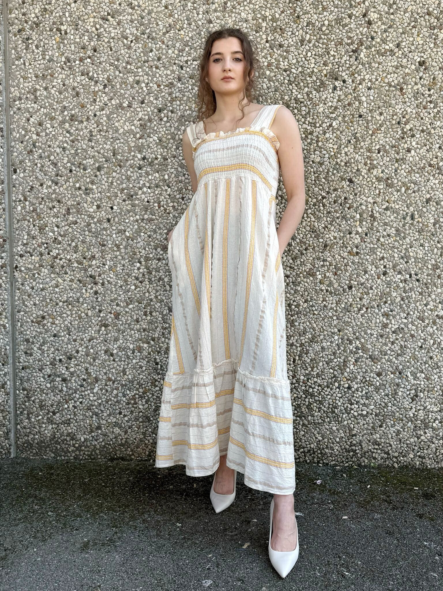 Wholesaler V&L BRAND - Long women's dress, in a casual striped style