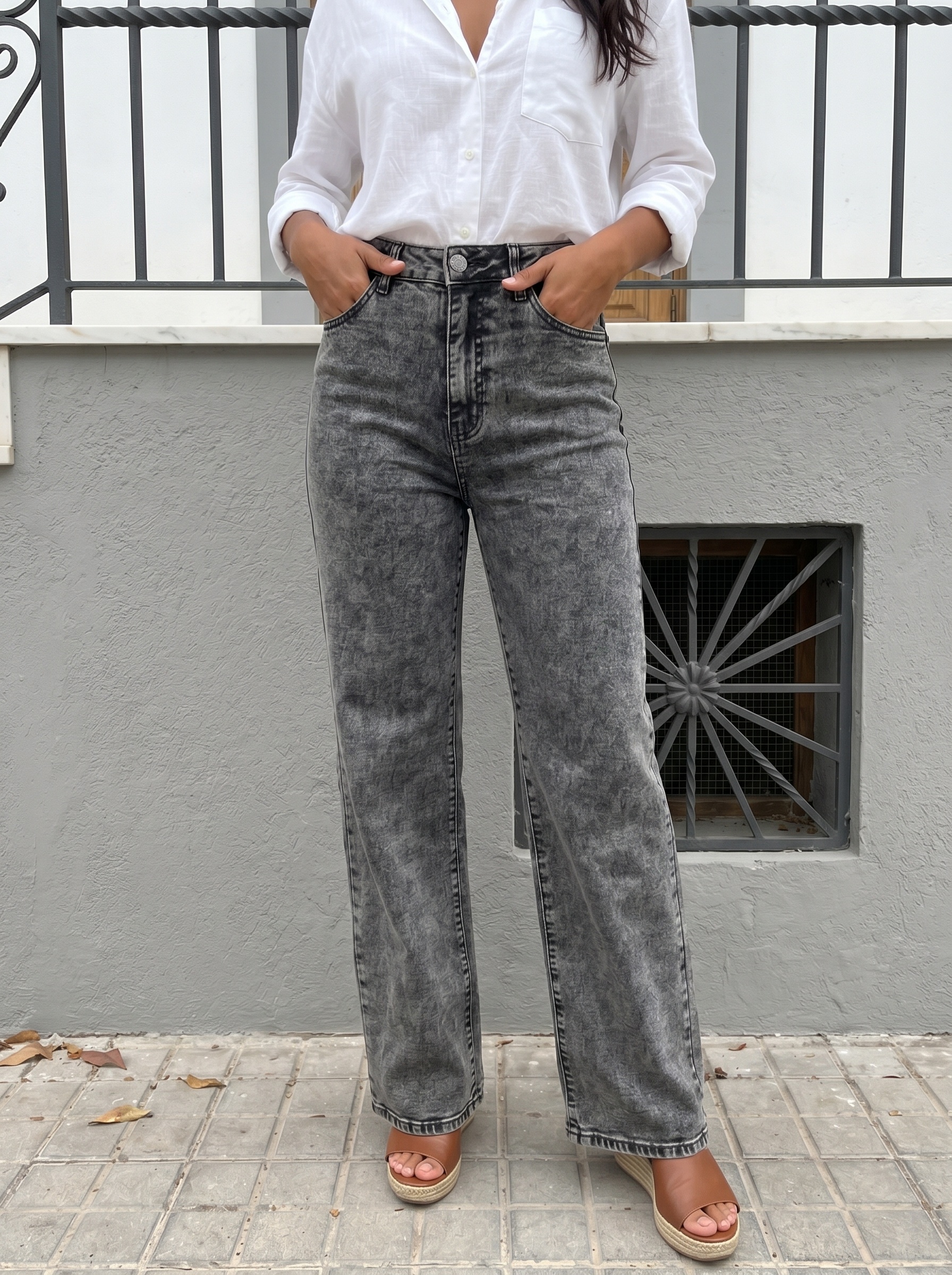 Wholesaler VALENNE - WOMEN'S STRAIGHT JEANS