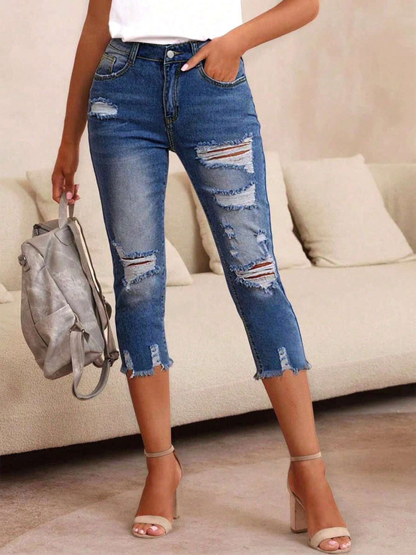 Wholesaler VALENNE - Women's mid-length denim shorts
