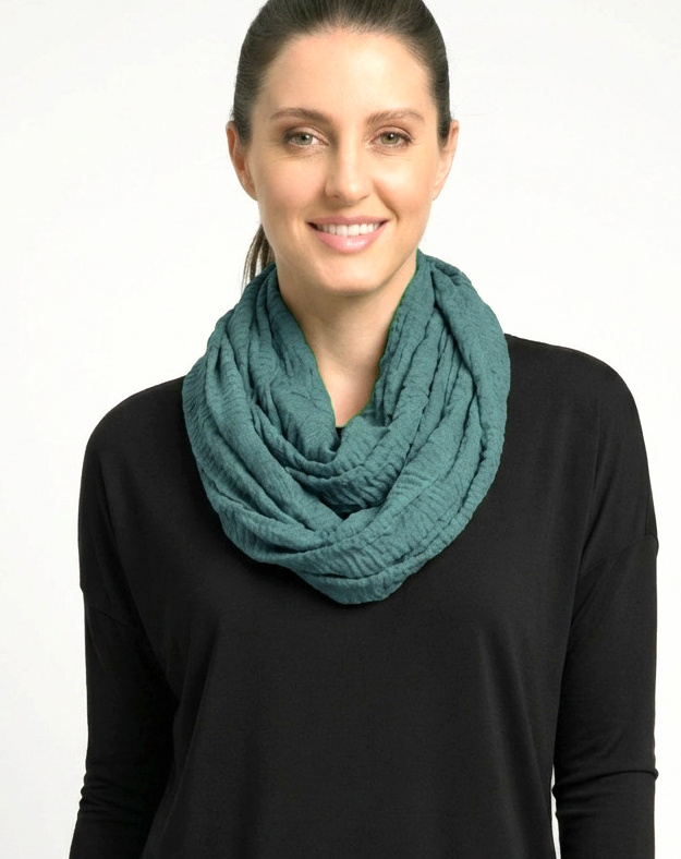 Wholesaler VAN DER RICH - Scarf