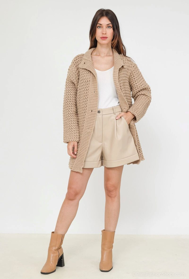 Grossiste Vega's - Cardigan en maille avec boutons
