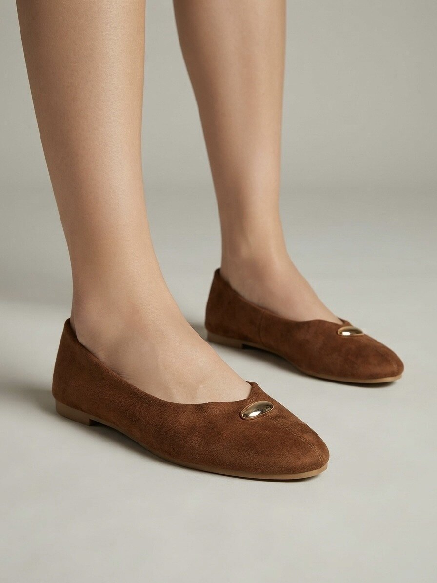 Grossiste Vices-Verso - Ballerines suédine basic à boucle dorée