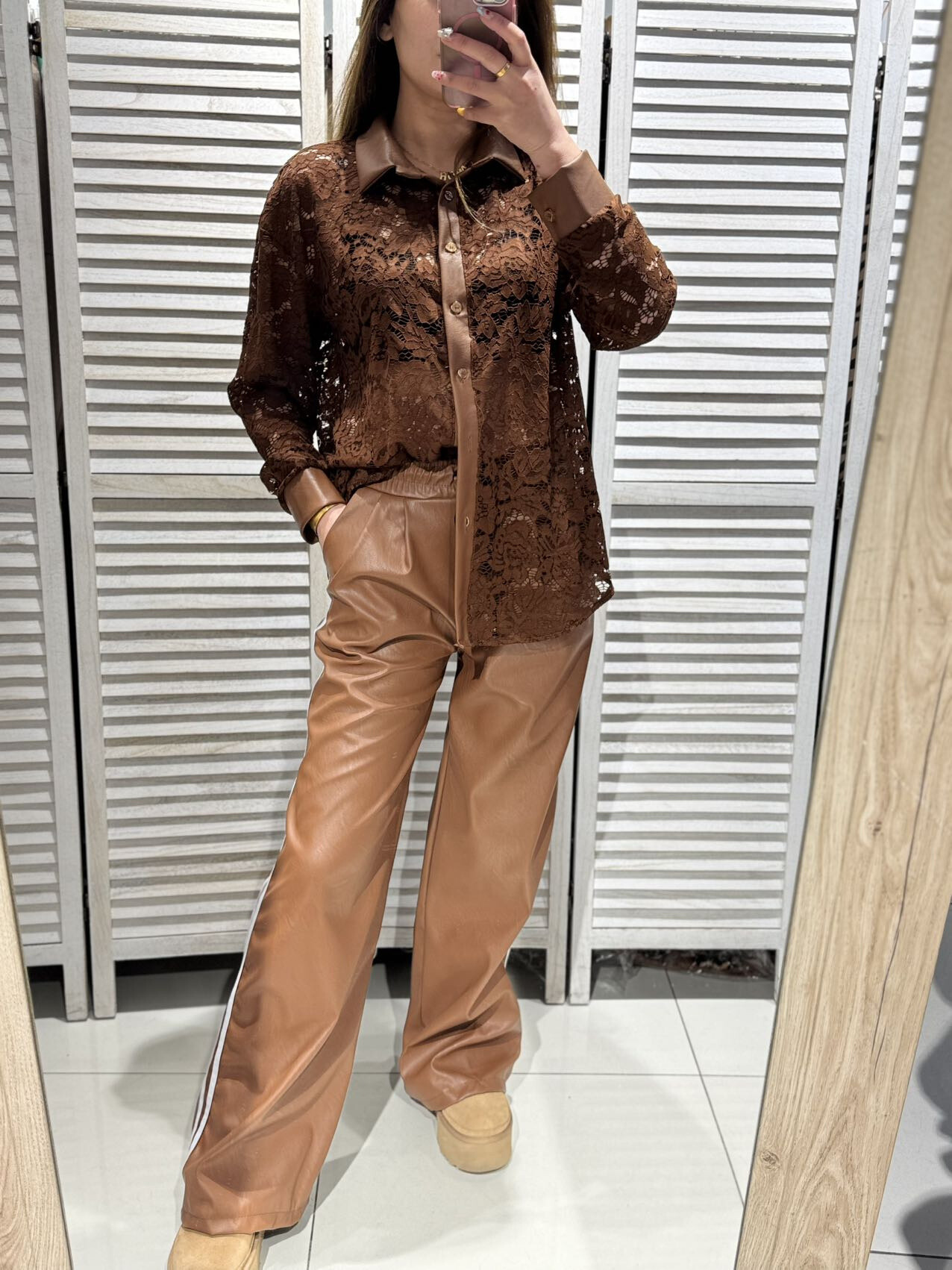 Wholesaler Victoria & Isaac - FAUX LEATHER SKIRT WITH BELT