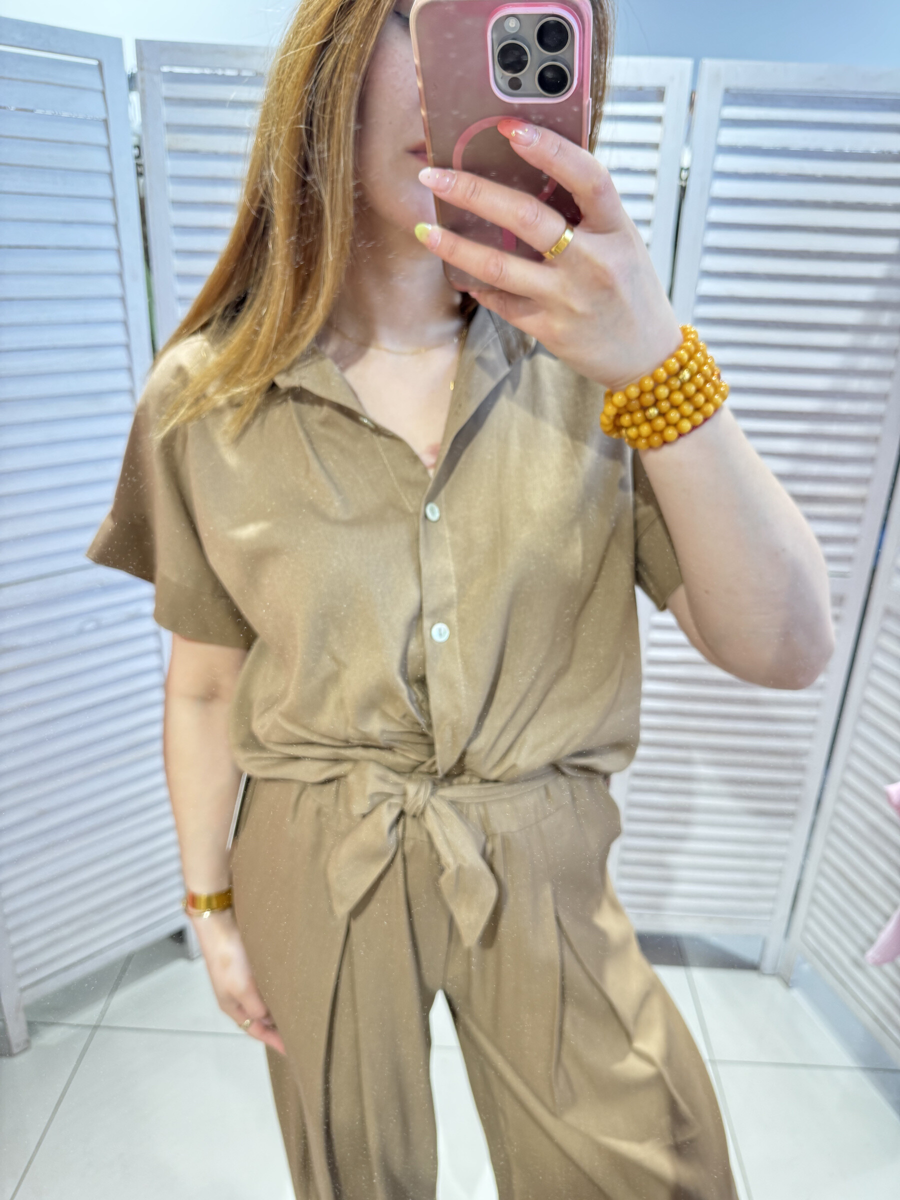 Grossiste Victoria & Isaac - Chemise nouée fluide à manches courtes