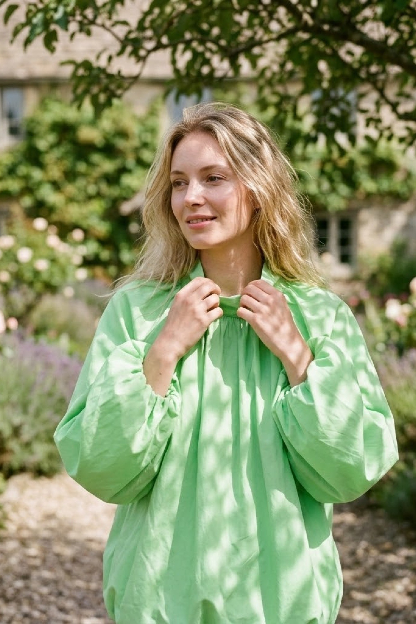 Wholesaler Victoria & Isaac - Back Bow Tie Blouse
