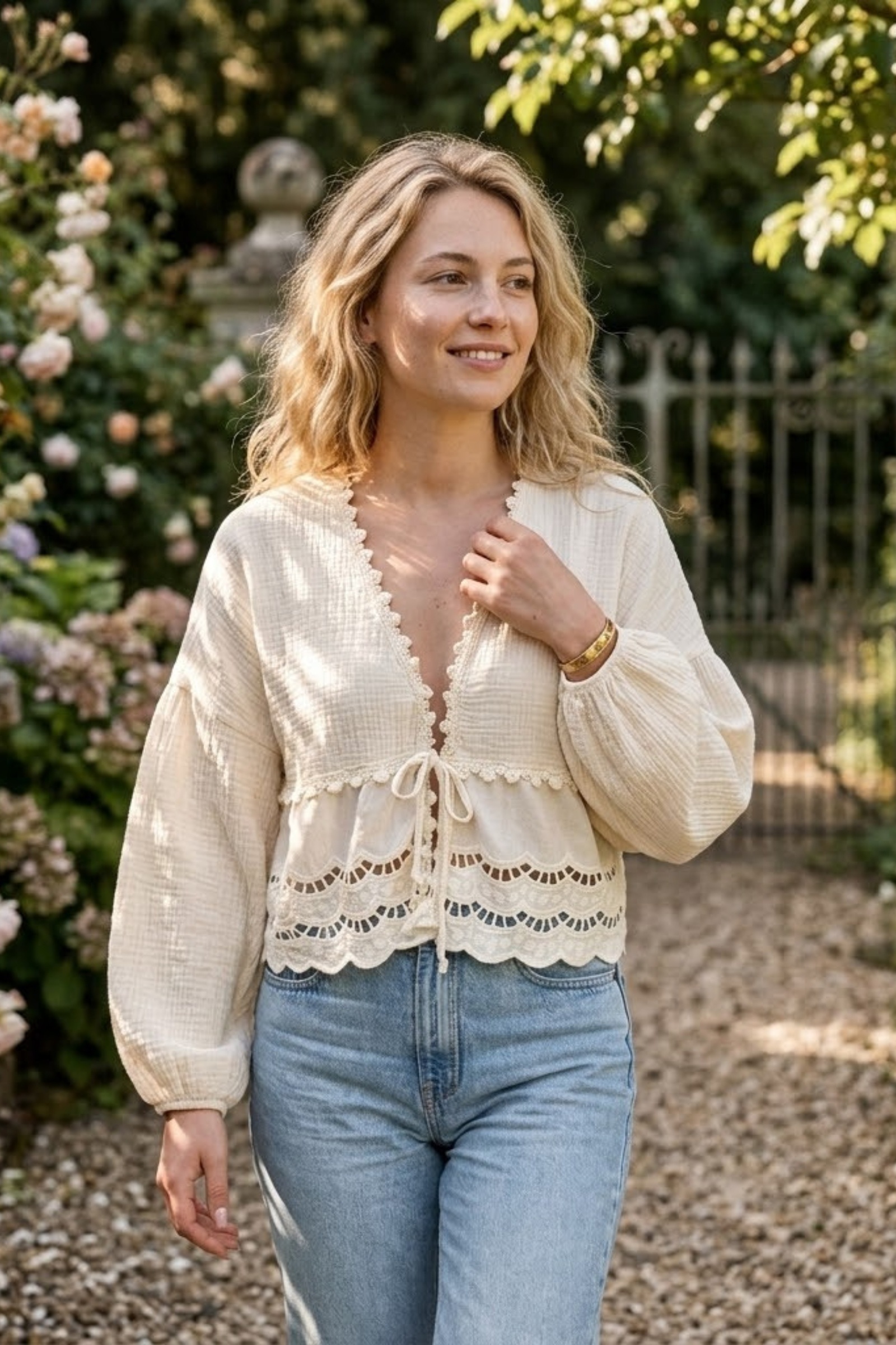 Wholesaler Victoria & Isaac - Cotton button-up blouse