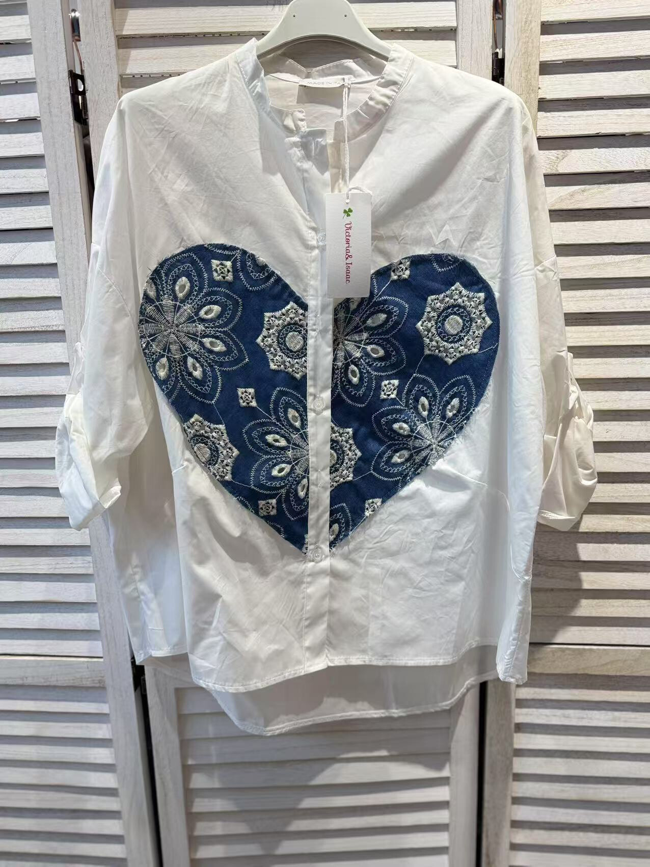 Grossiste Victoria & Isaac - CHEMISE BICOLORS OVERSIZE BRODERIE COEUR